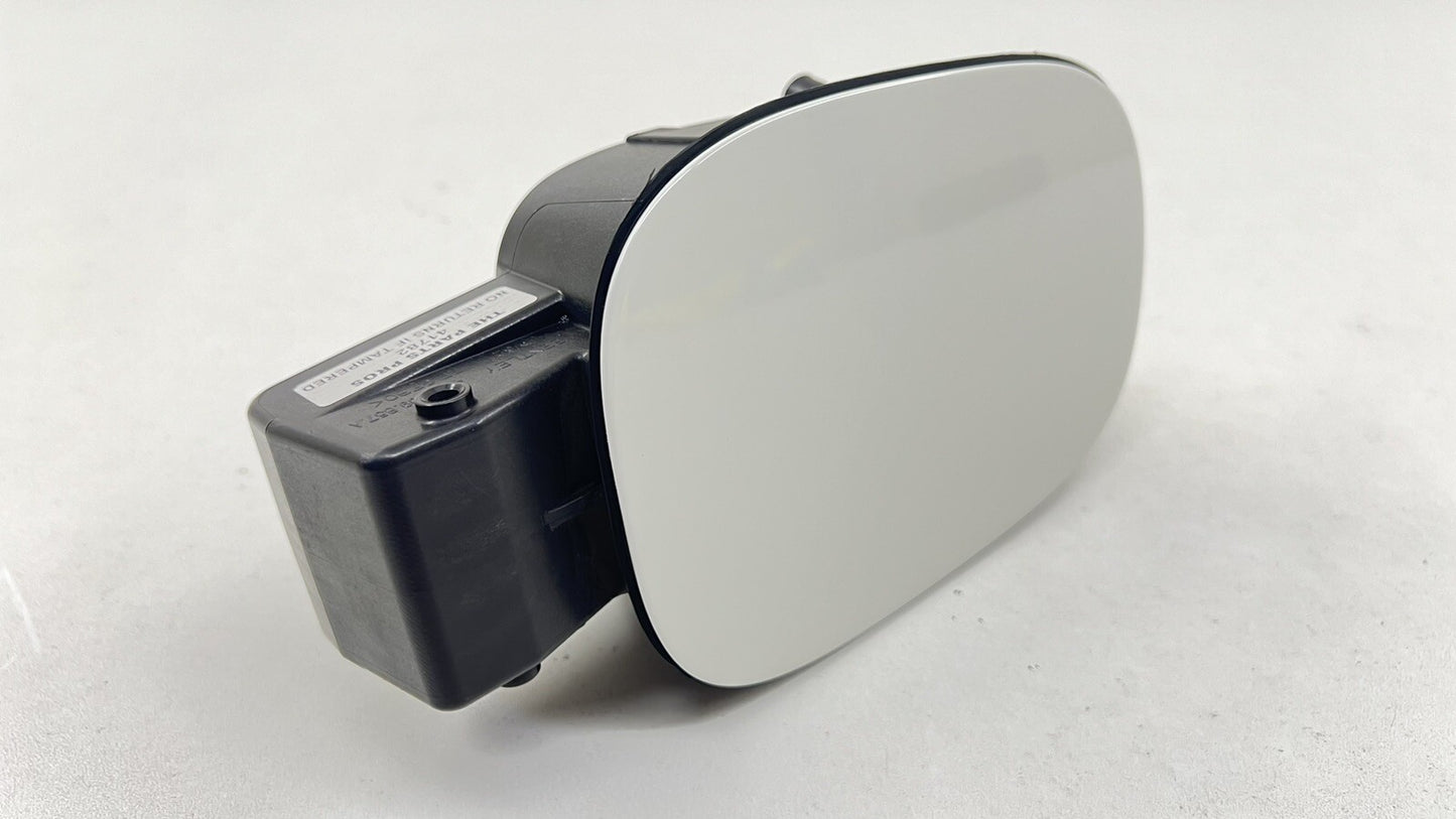 13-18 BENTLEY FLYING SPUR FUEL TANK GAS CAP DOOR LID WHITE 4W0.809.857.A OEM