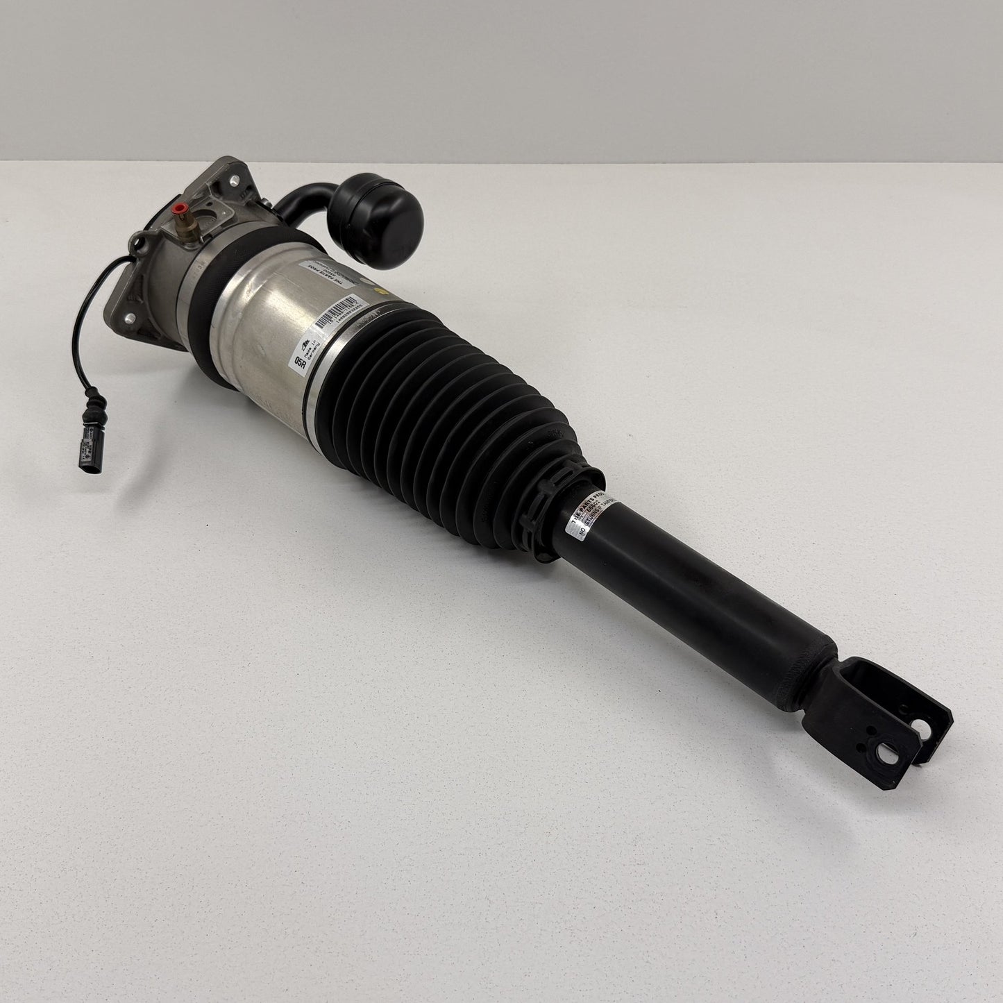 14-18 Bentley Flying Spur Air Suspension Shock Absorber Strut Set Front Rear OEM