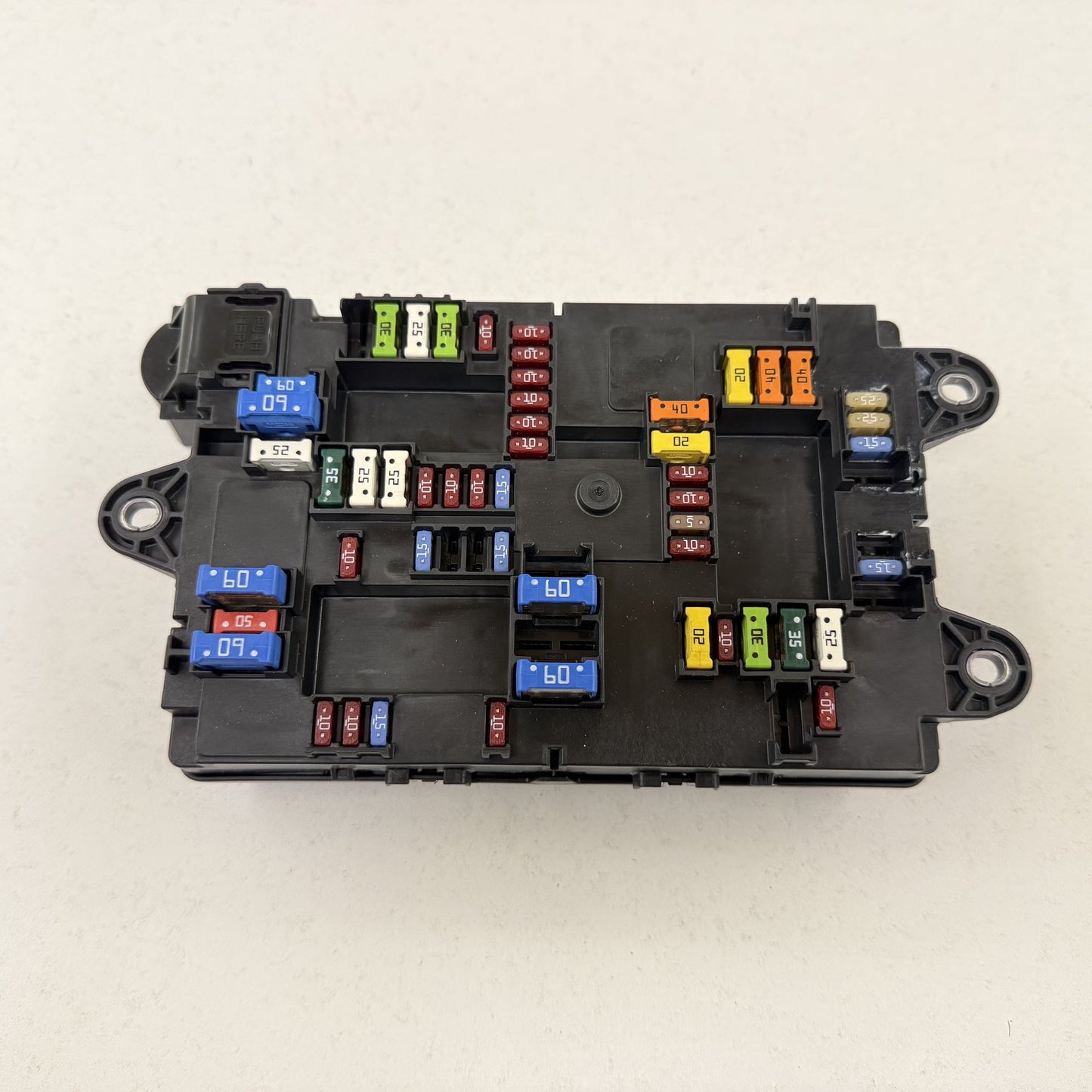 2022-2024 Rivian R1S R1T Left Cabin Fuse Relay Junction Box PT00031575-F OEM