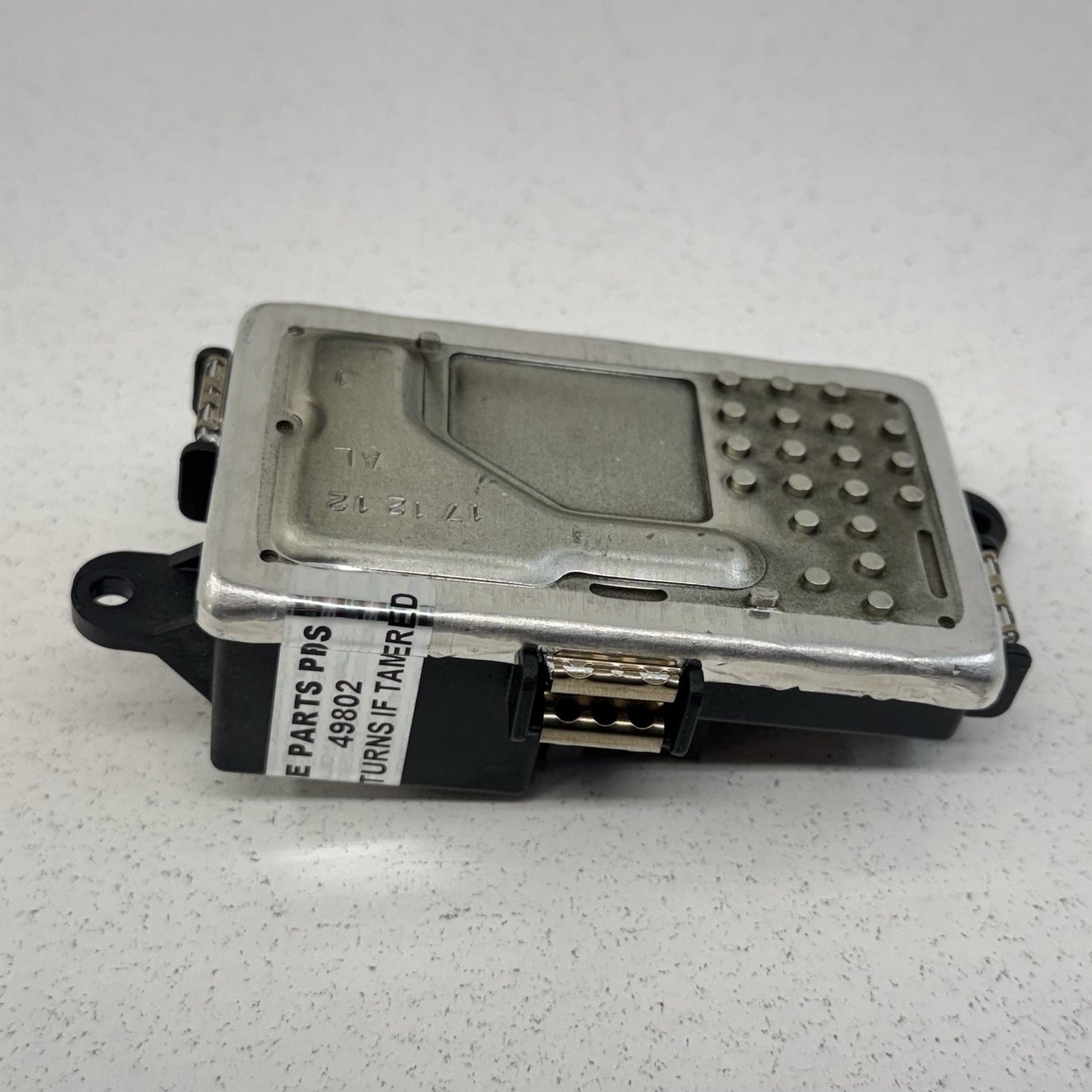 08-14 Mercedes W204 C250 HVAC Heater Blower Motor Resistor 2128702110 OEM