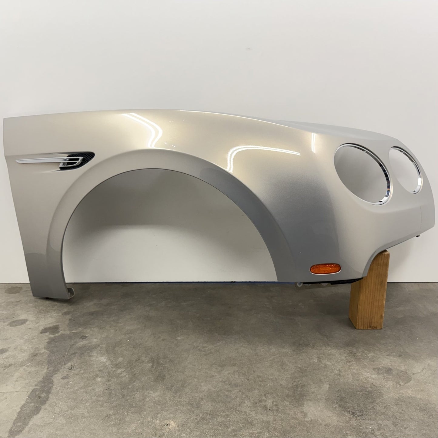 2014-2018 Bentley Flying Spur Passenger Right Front Fender Panel Silver OEM