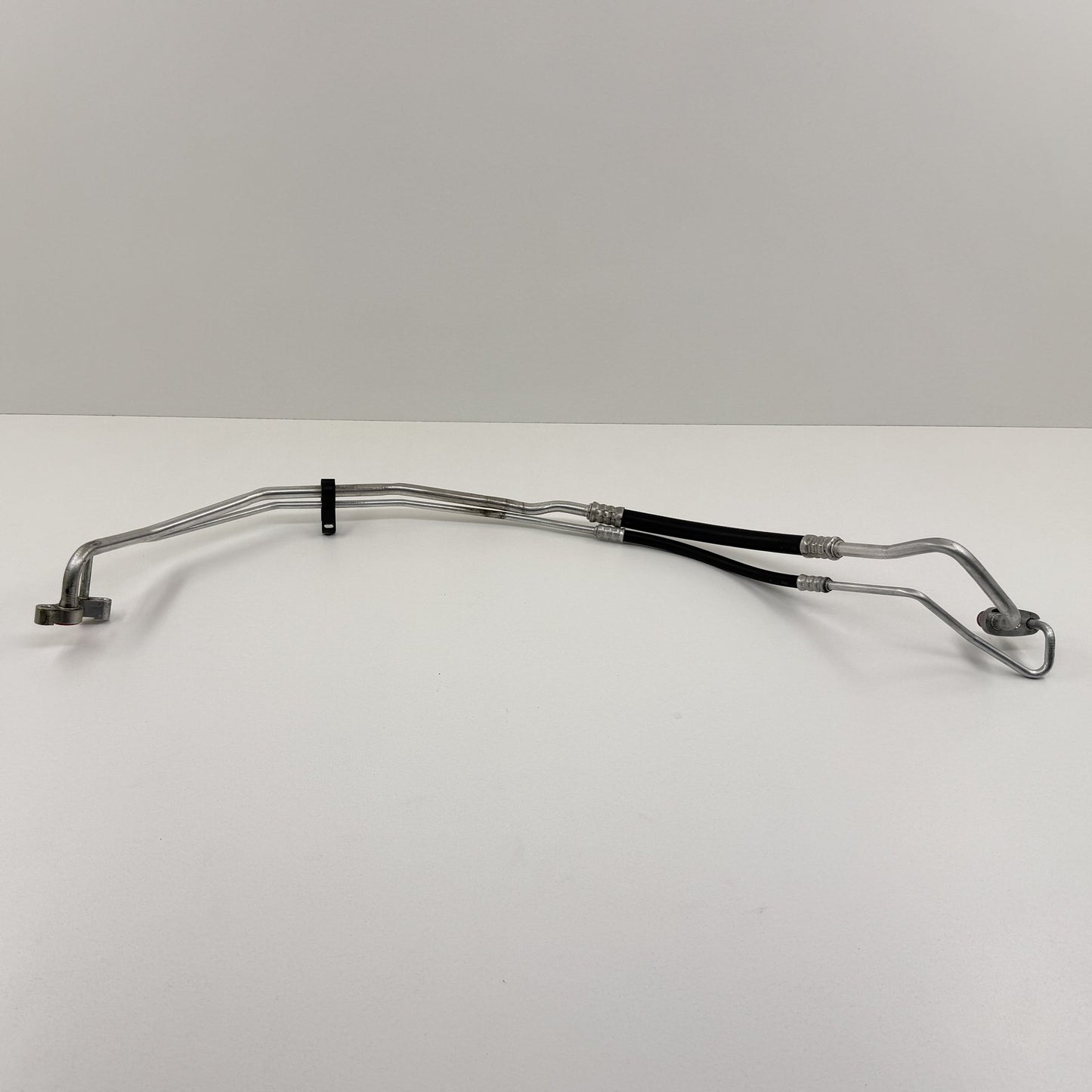 2022-2024 Rivian R1S R1T HVAC A/C Suction Line Hose Pipe Tube PT00031195-F OEM