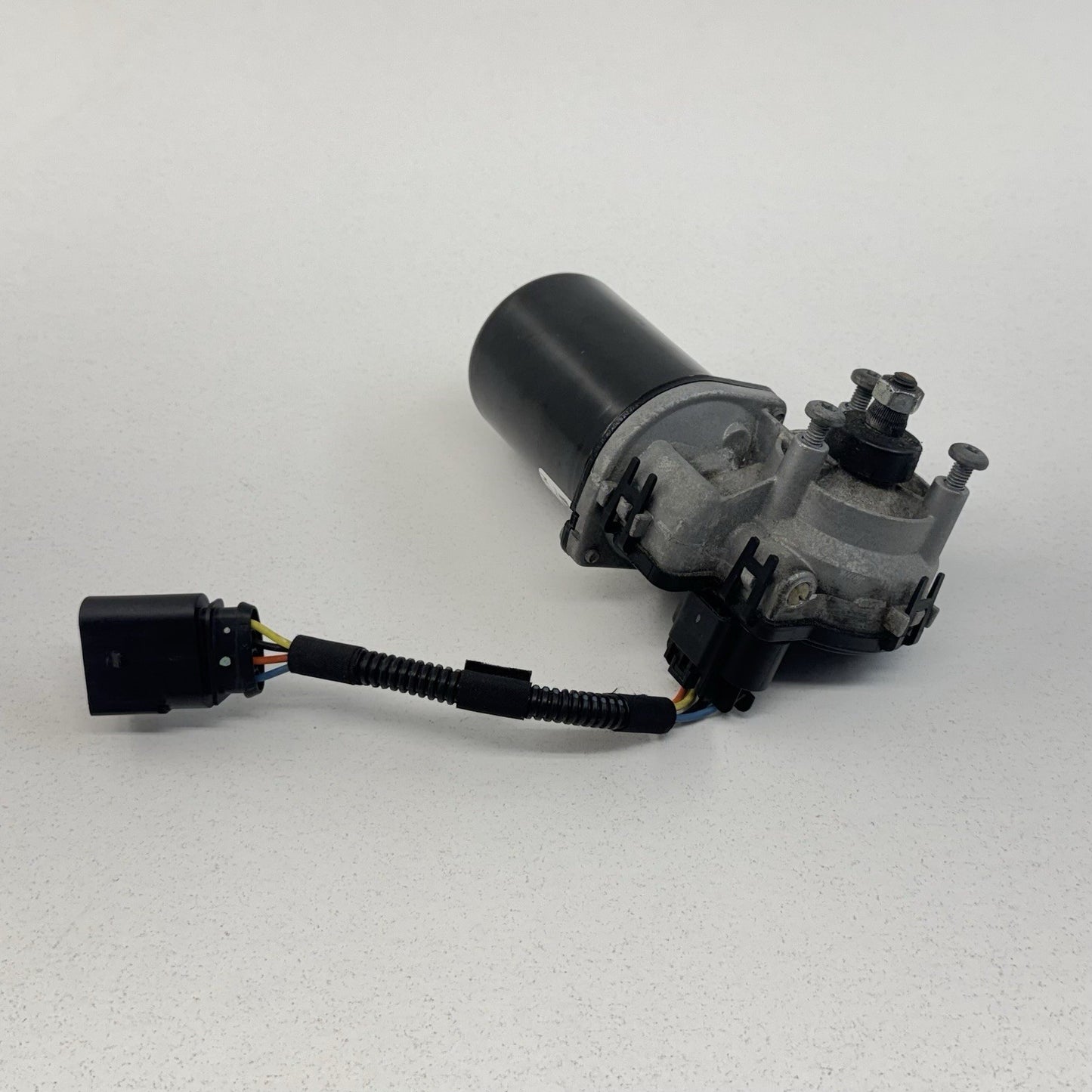 14-24 Maserati Ghibli Front Windshield Wiper Motor 91498-475 OEM