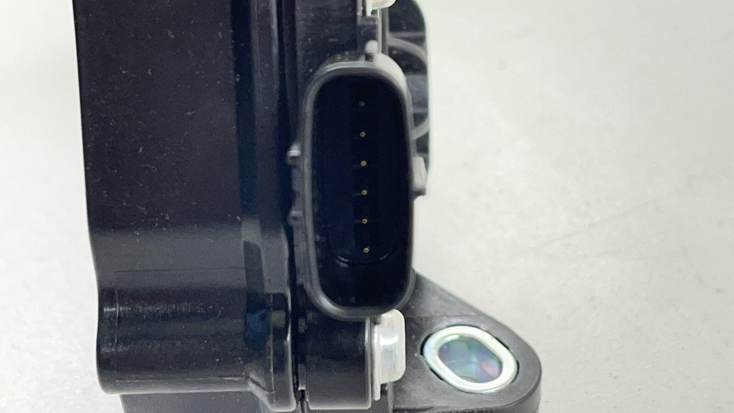 22-23 TOYOTA GR86 GAS PEDAL THROTTLE ACCELERATOR SENSOR 36010CA101 OEM
