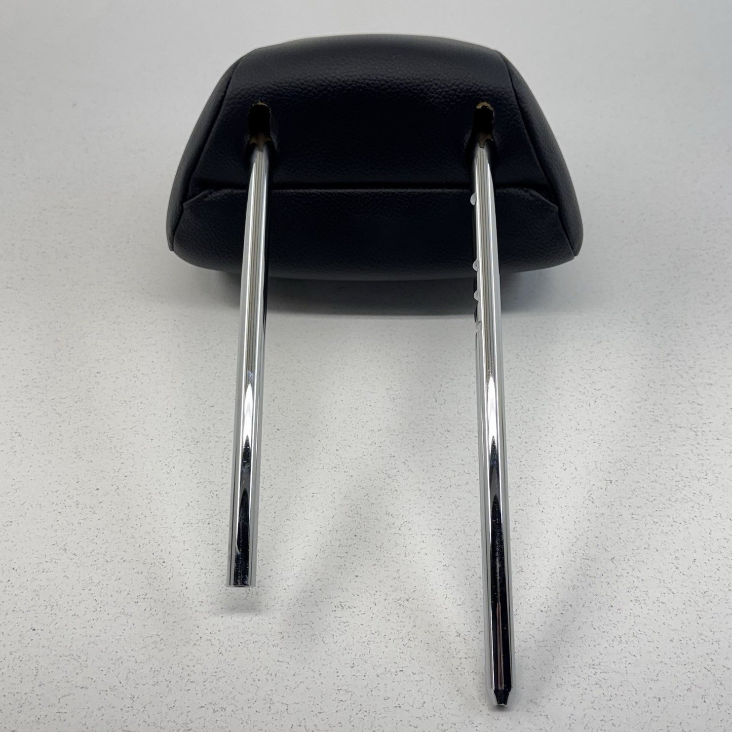 08-14 Mercedes W204 C250 Sedan Rear Seat Headrest Head Rest Set Black OEM
