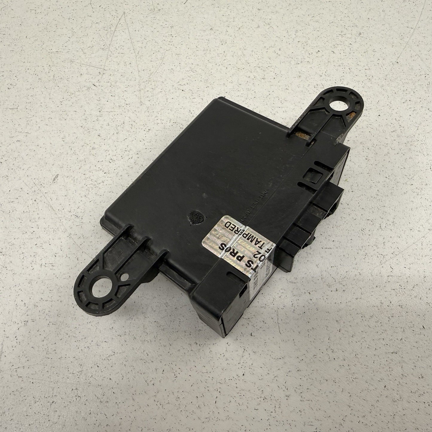 17-24 Chevrolet Camaro ZL1 Rear Parking Park Assist Control Module 84717191 OEM