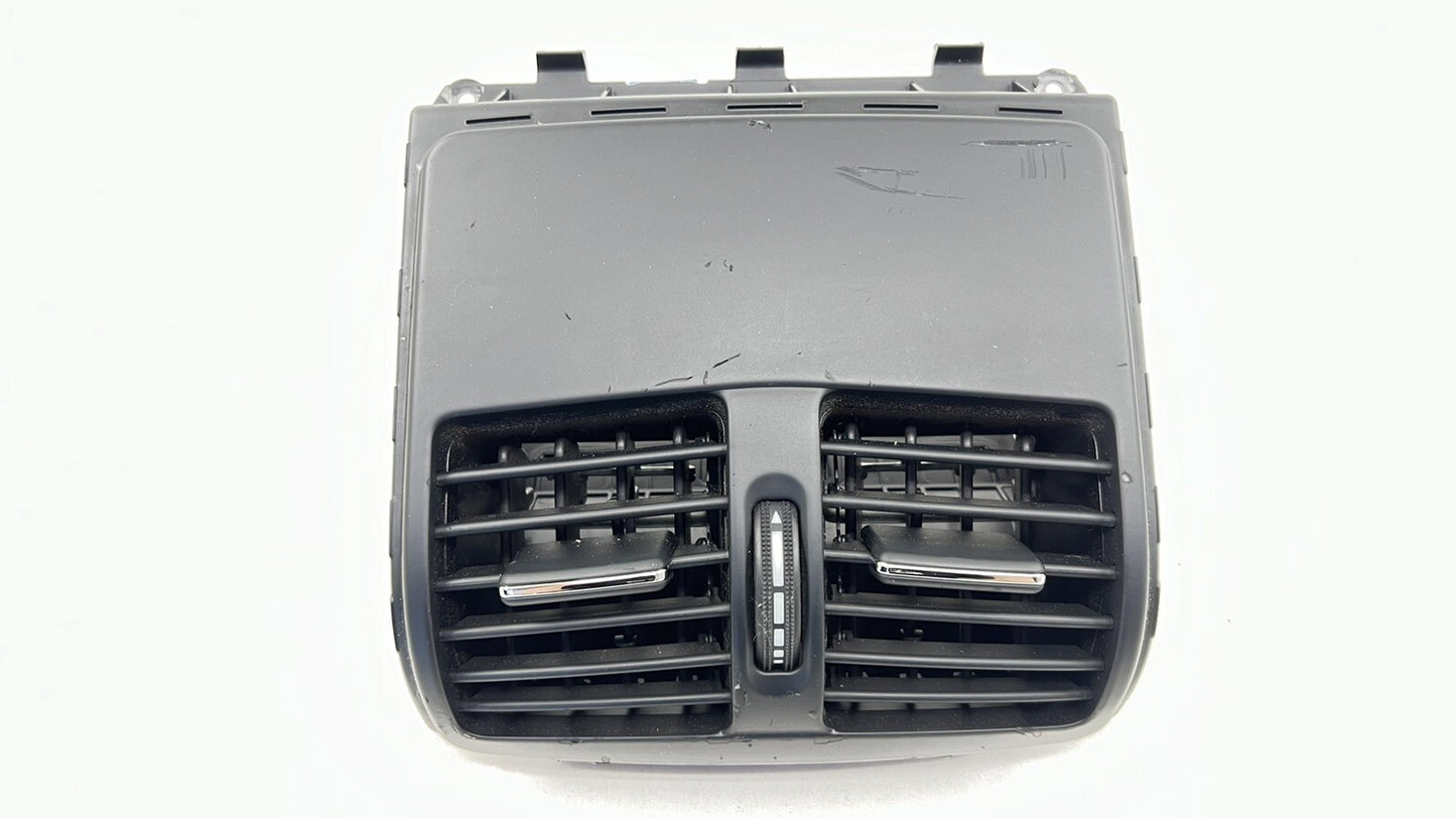 12-18 MERCEDES BENZ CLS550 W218 REAR CENTER CONSOLE AIR VENT GRILLE GRILL OEM