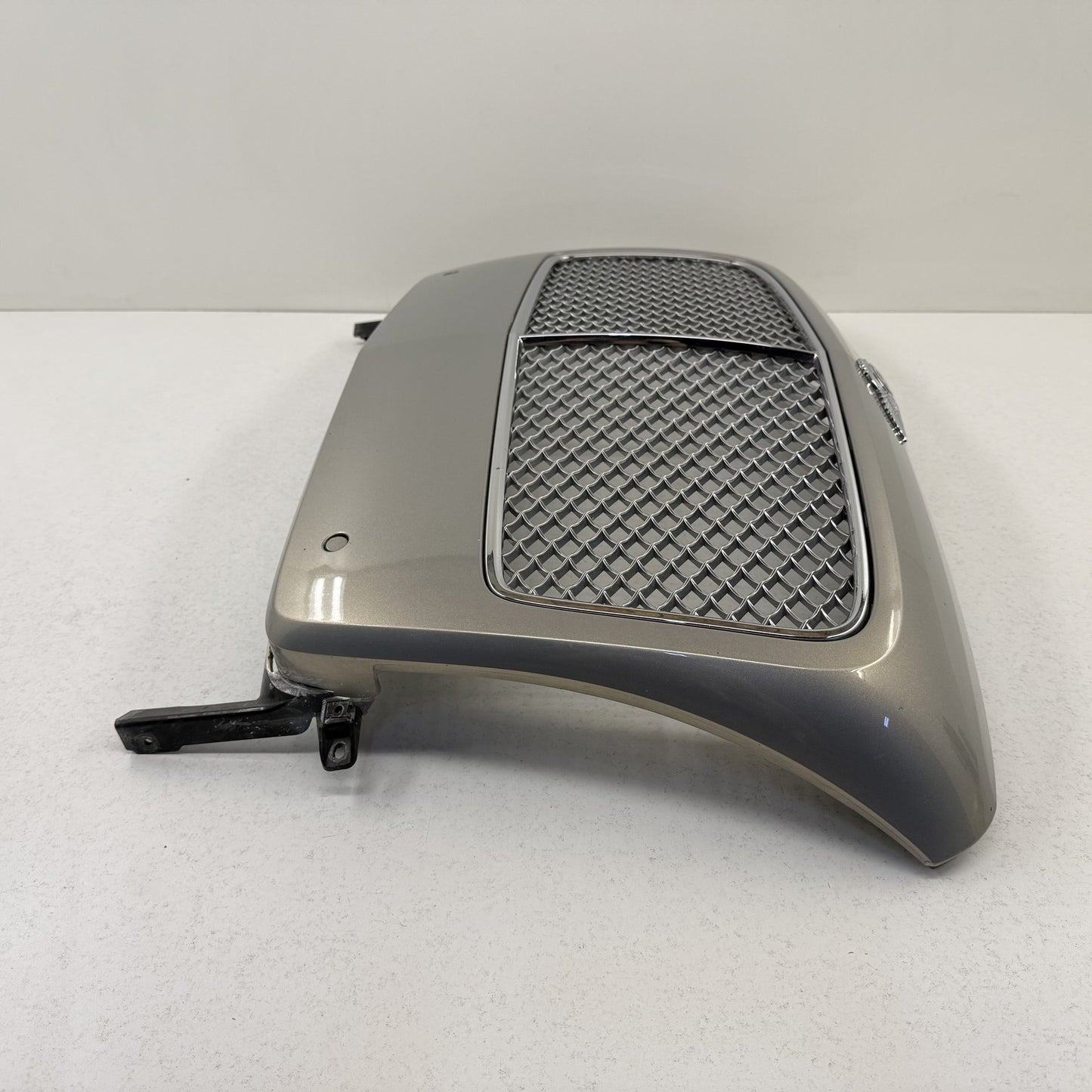 14-18 Bentley Flying Spur Front Hood Bumper Upper Radiator Grille Complete OEM