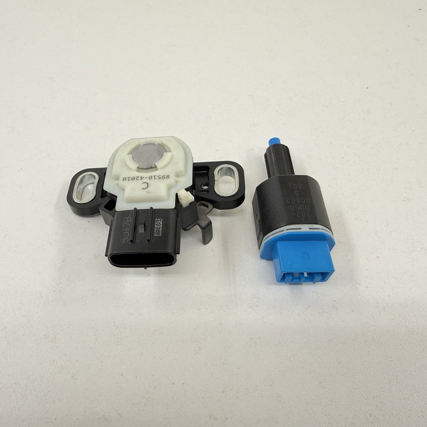 2023-2026 Toyota Prius Brake Pedal Position Sensor Brake Light Sensor OEM