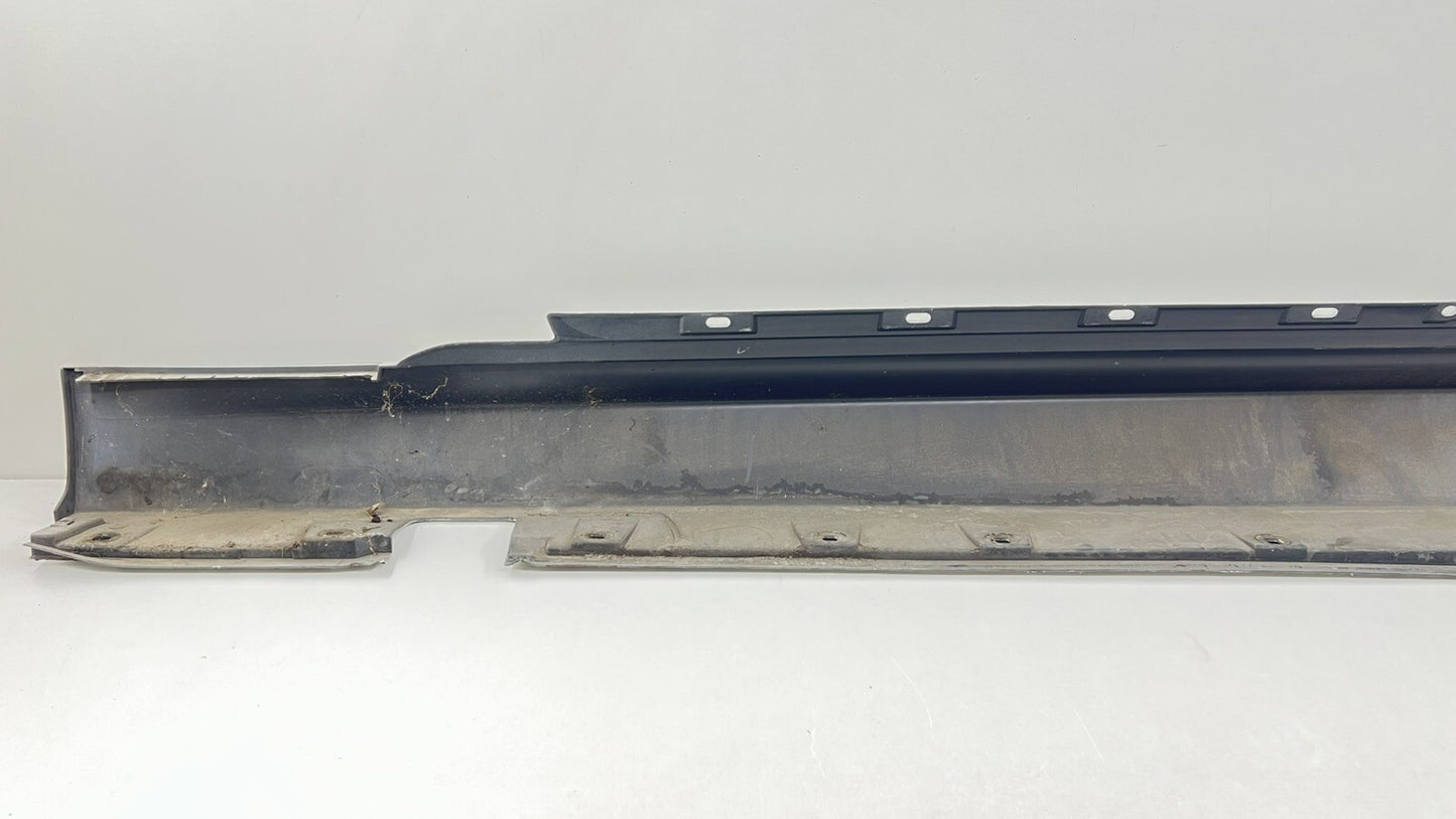 06-10 BMW M6 E63 E64 PASSENGER RIGHT SIDE SKIRT ROCKER PANEL COVER TRIM OEM