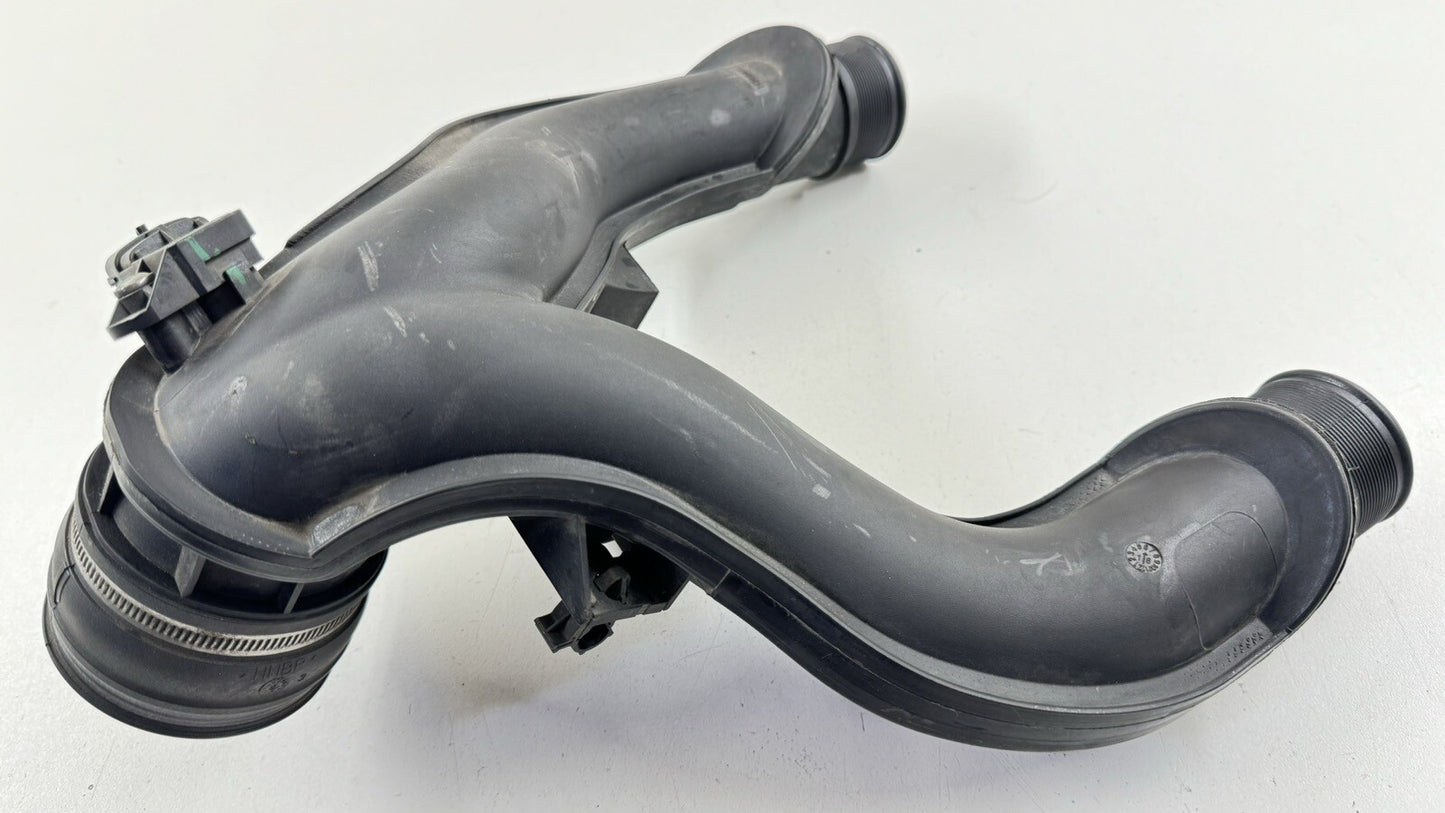 14-23 MASERATI GHIBLI FRONT ENGINE AIR INTAKE SLEEVE INLET DUCT TUBE PIPE OEM