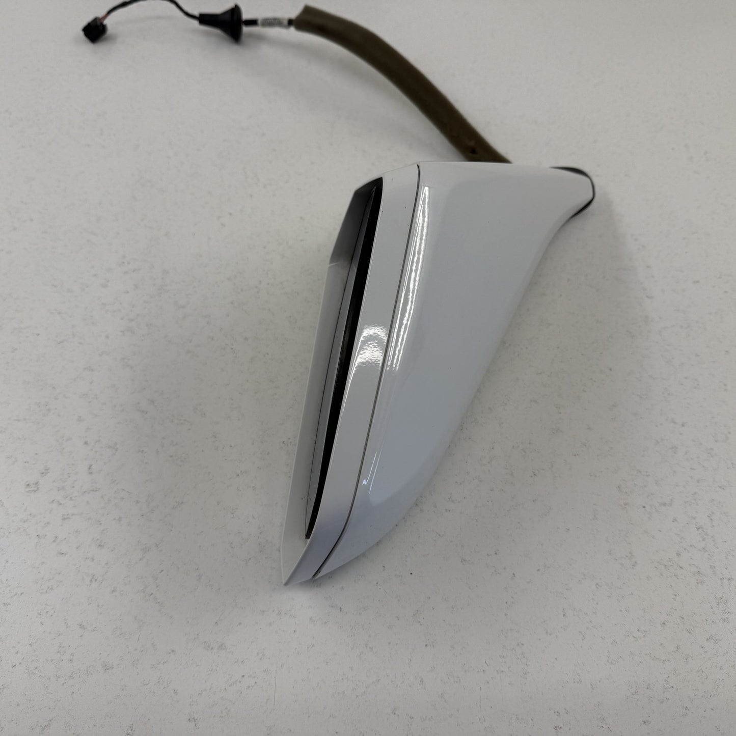 2010-2015 Chevrolet Camaro Passenger Right Door Mirror Side View White OEM