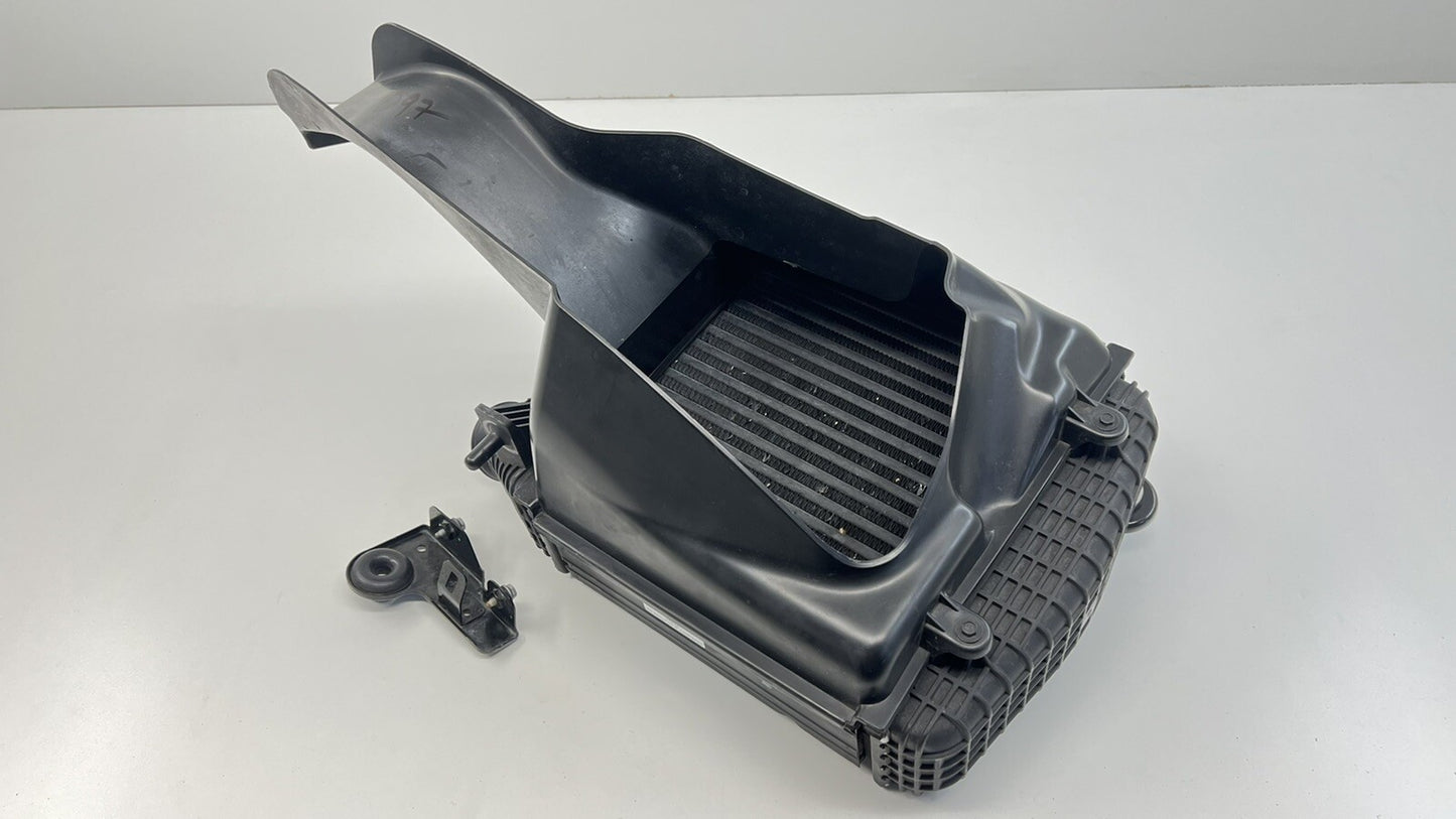 14-17 MASERATI GHIBLI DRIVER LEFT TURBO INTERCOOLER W/ DUCT 670035636 OEM