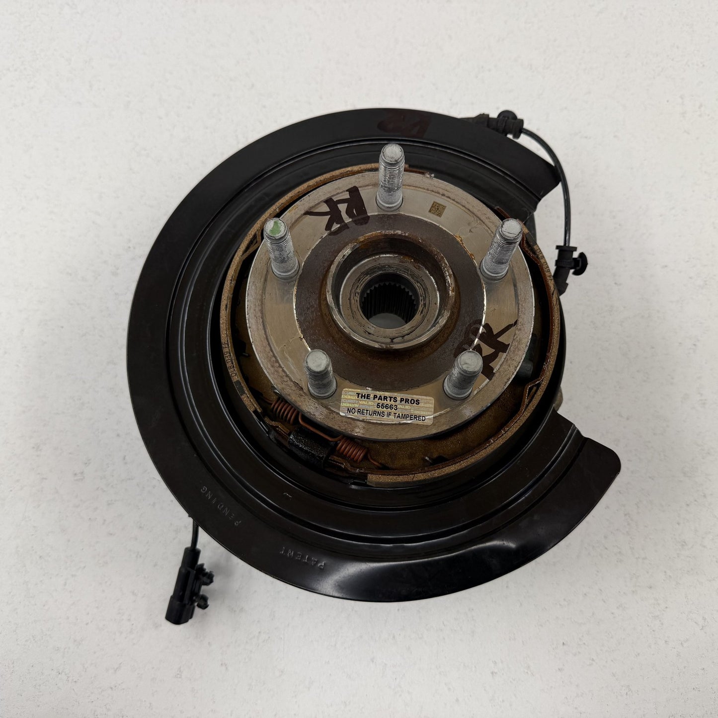 2018-2024 Dodge Durango SRT 392 Right Rear Spindle Knuckle Hub Wheel Bearing OEM