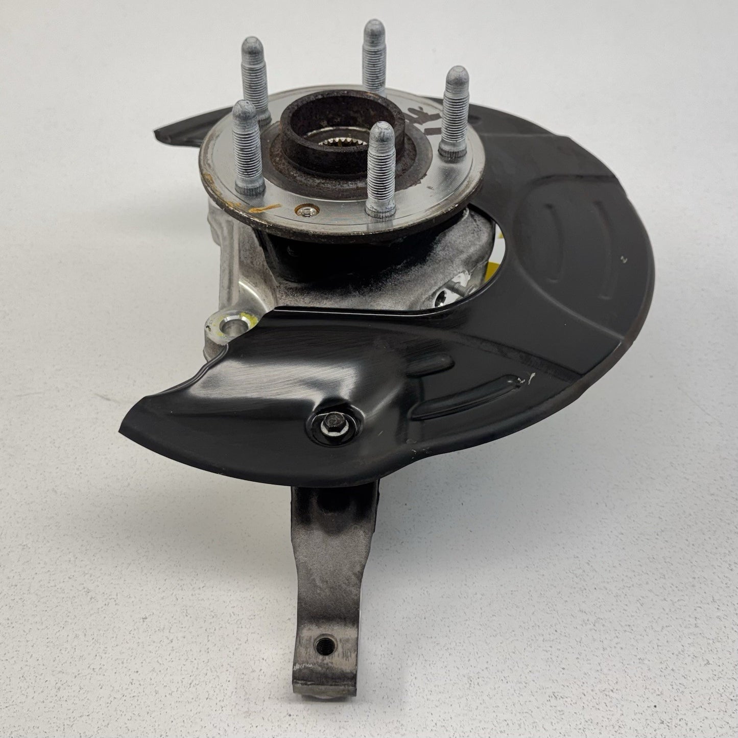 10-15 Chevrolet Camaro SS Left Front Spindle Knuckle Hub Wheel Bearing OEM