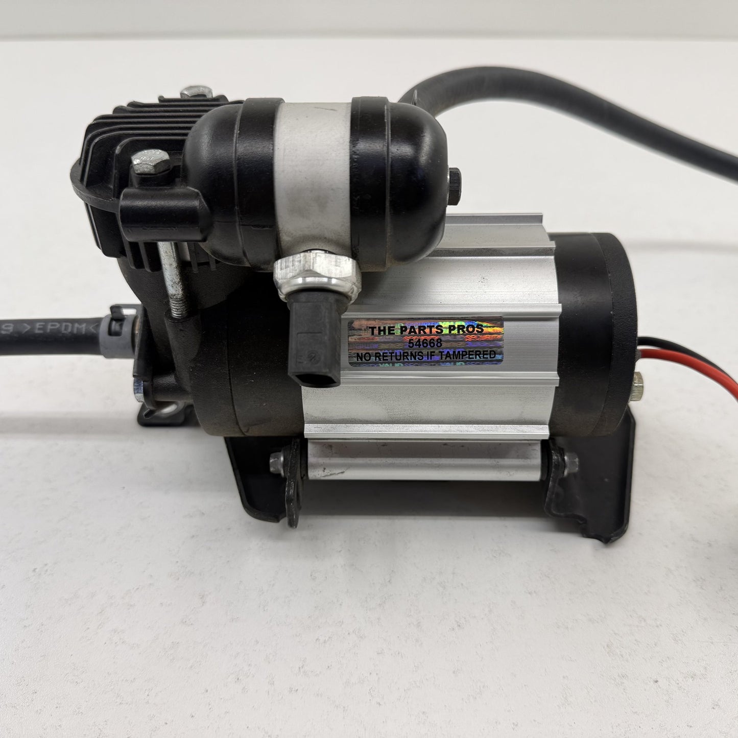 2022-2024 Rivian R1S R1T Air Ride Suspension Compressor Pump PT00055693-01 OEM