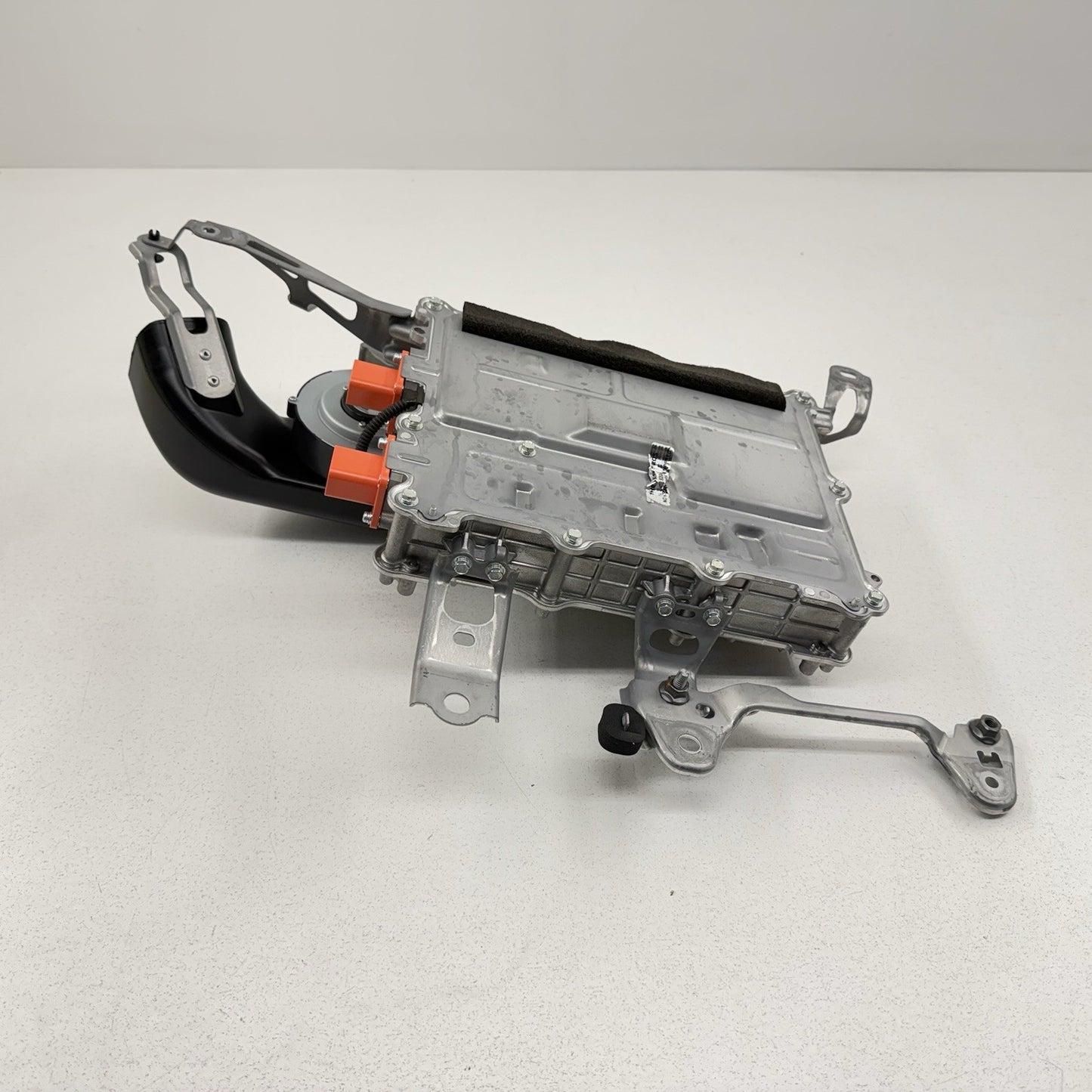 2020 Toyota Prius Prime High Voltage Battery Charger Module Unit G9090-47050 OEM