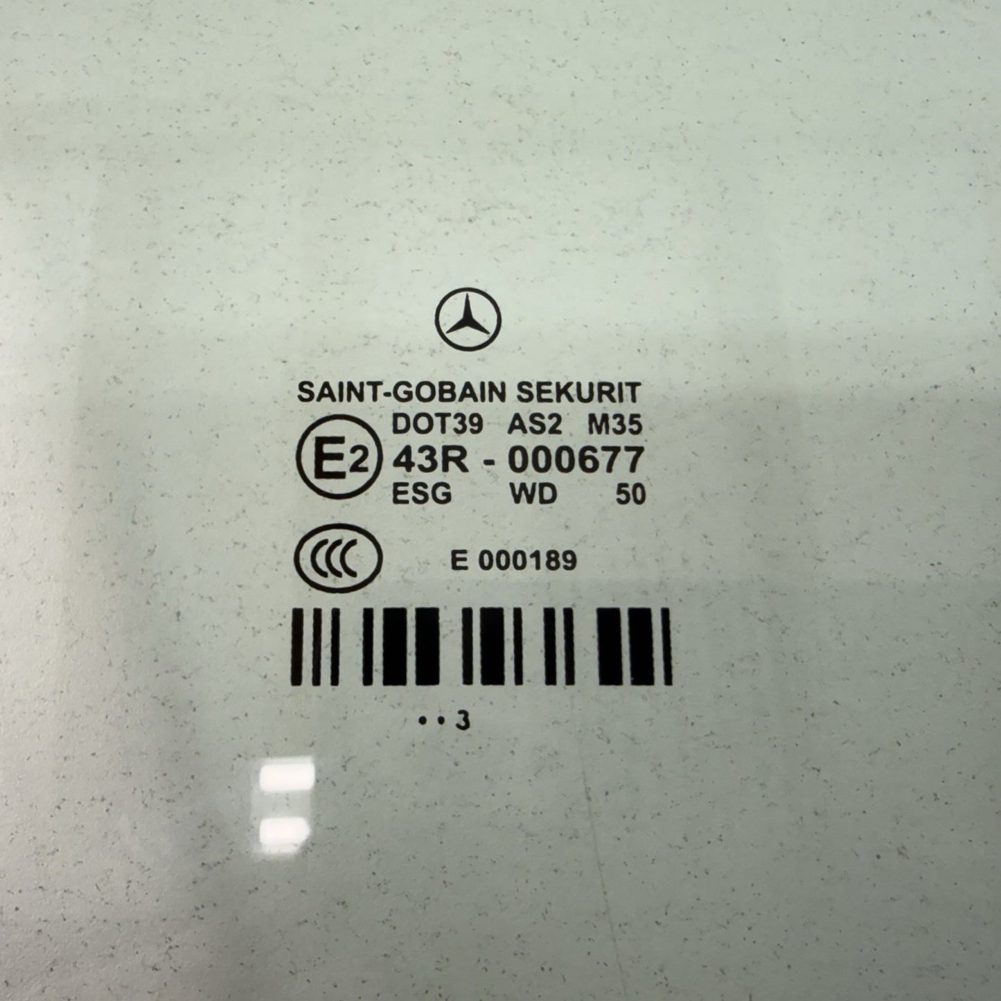 10-16 Mercedes W212 E350 Passenger Right Front Door Glass Window OEM