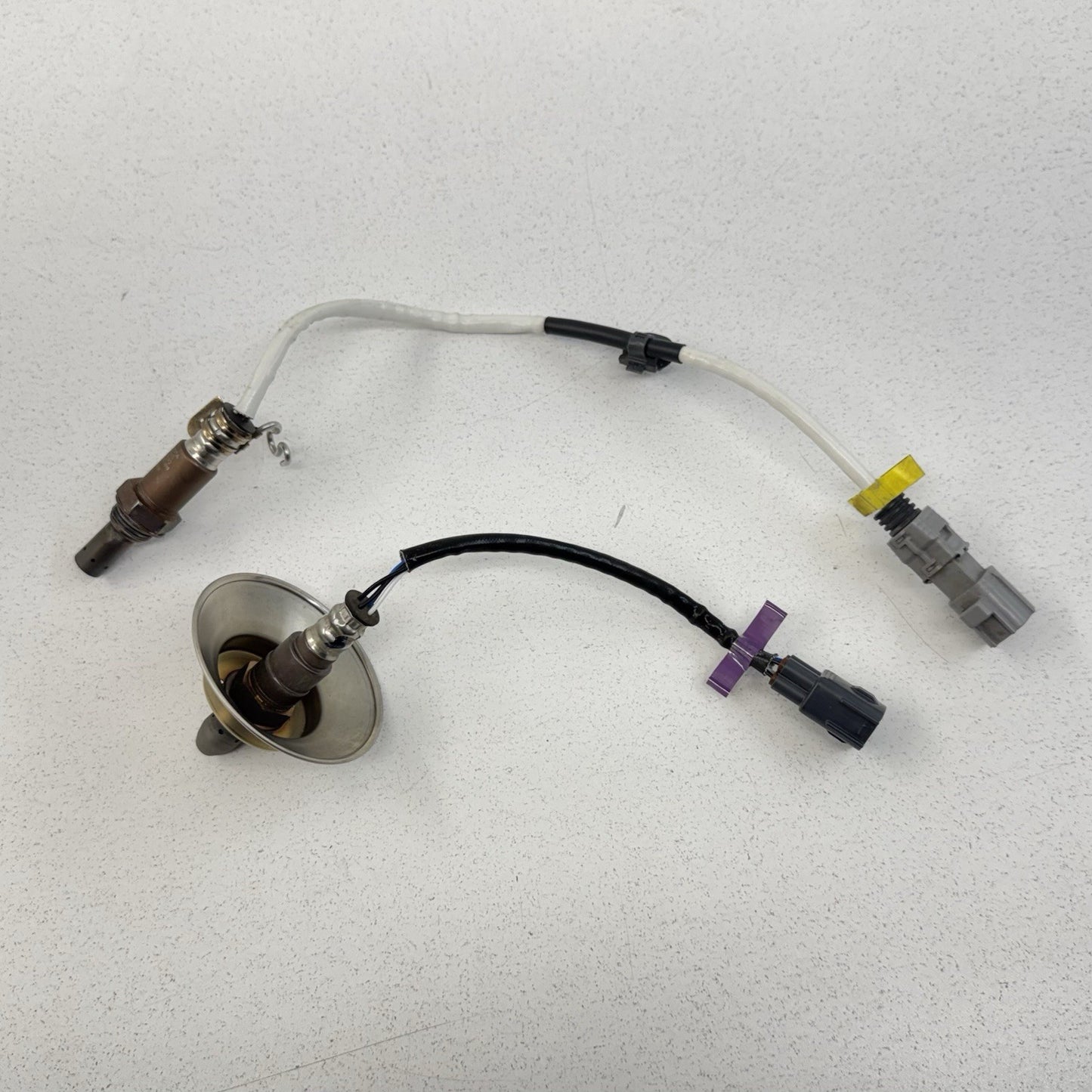 16-22 Toyota Prius / Prius Prime Exhaust Oxygen O2 Sensor Pair OEM