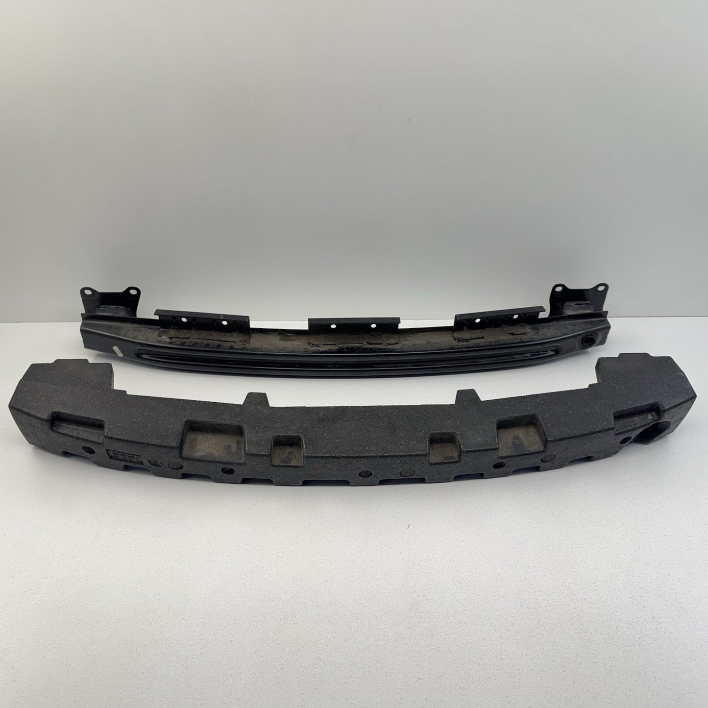 08-15 Audi TT Rear Reinforcement Bar Crash Impact Absorber W/ Foam Absorber OEM