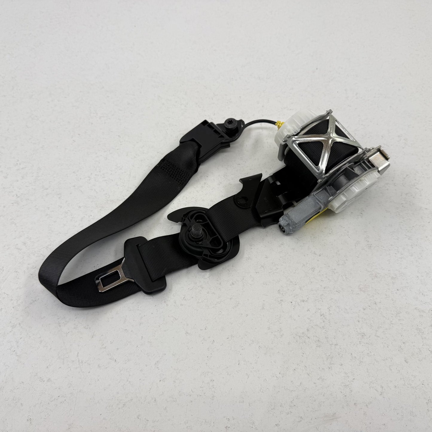 2008-2014 Mercedes C250 W204 Right Front Seatbelt Seat Belt Retractor Black OEM
