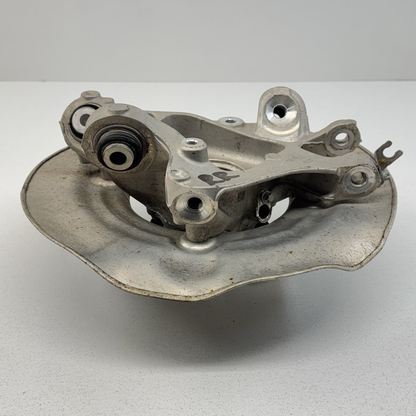 18-24 BMW G01 X3 Passenger Right Rear Spindle Knuckle Hub Wheel Bearing OEM