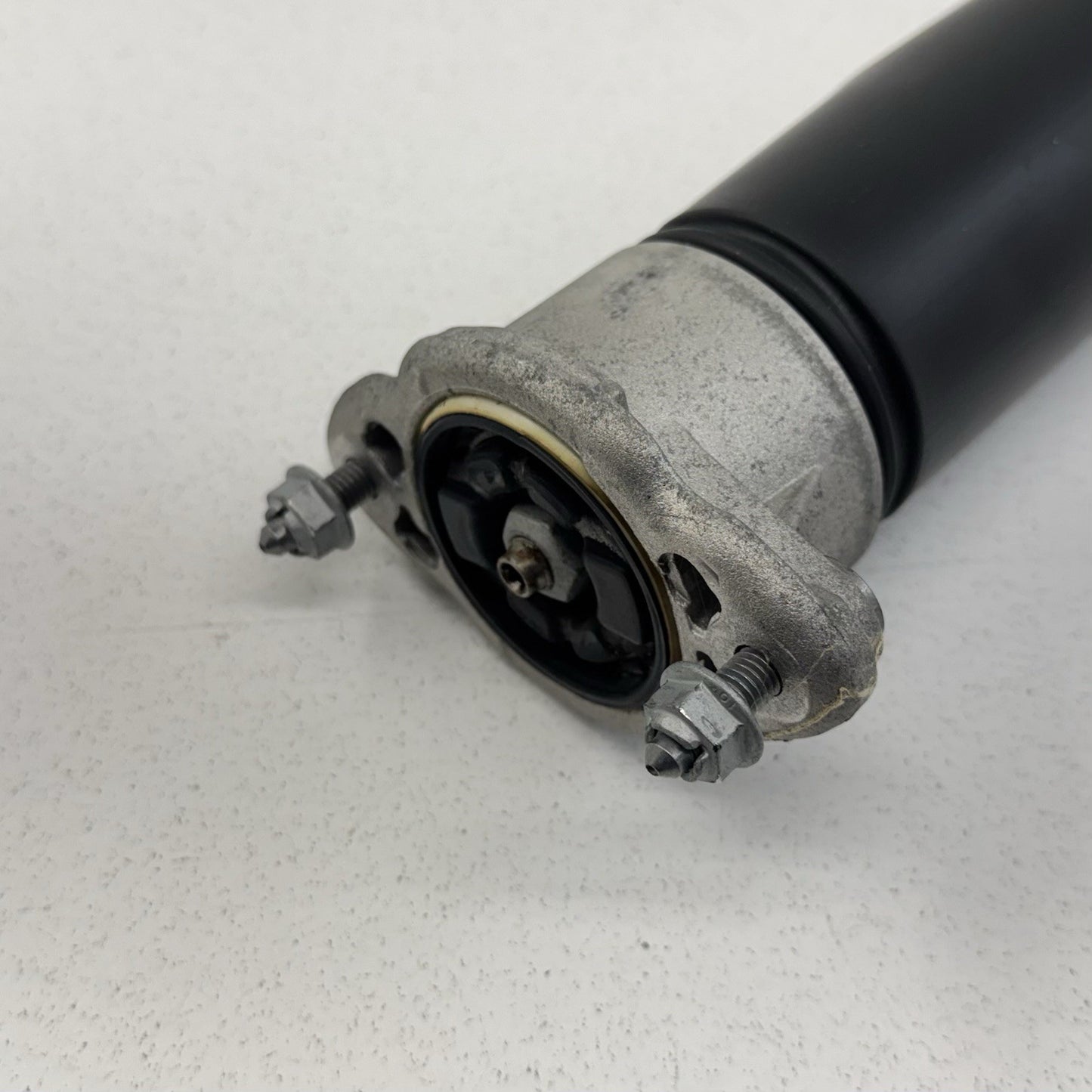 12-18 Mercedes W218 CLS550 Driver Left Rear Strut Shock Absorber OEM
