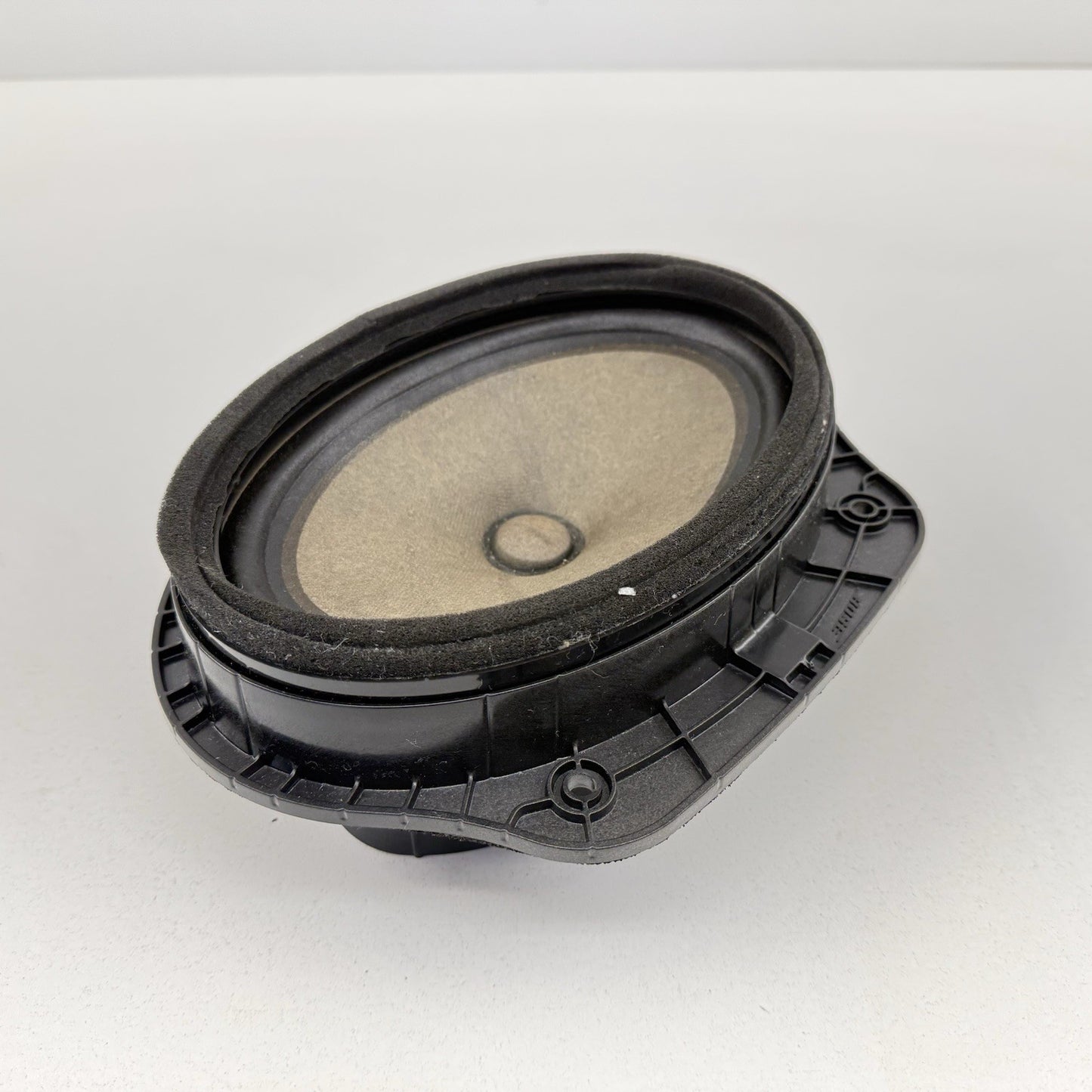 16-24 Chevrolet Camaro Left Or Right Rear Deck Package Tray Speaker Bose OEM