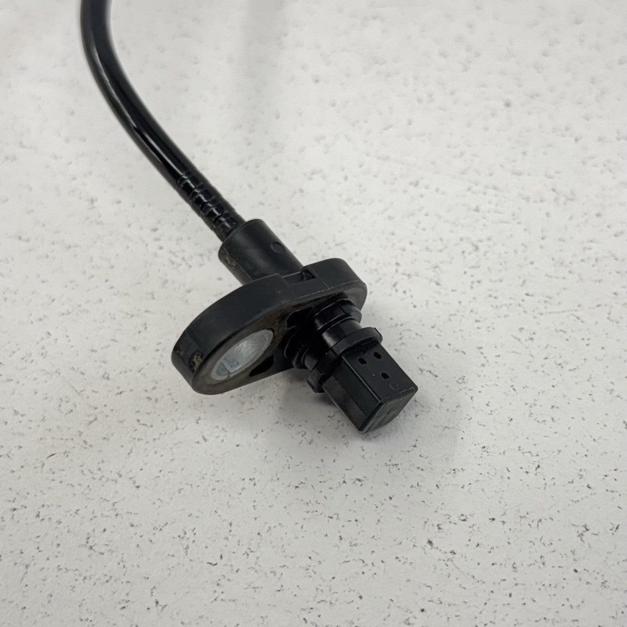 24-26 Ford Mustang Right Front ABS Wheel Speed Sensor PR3C-2C204-BB OEM