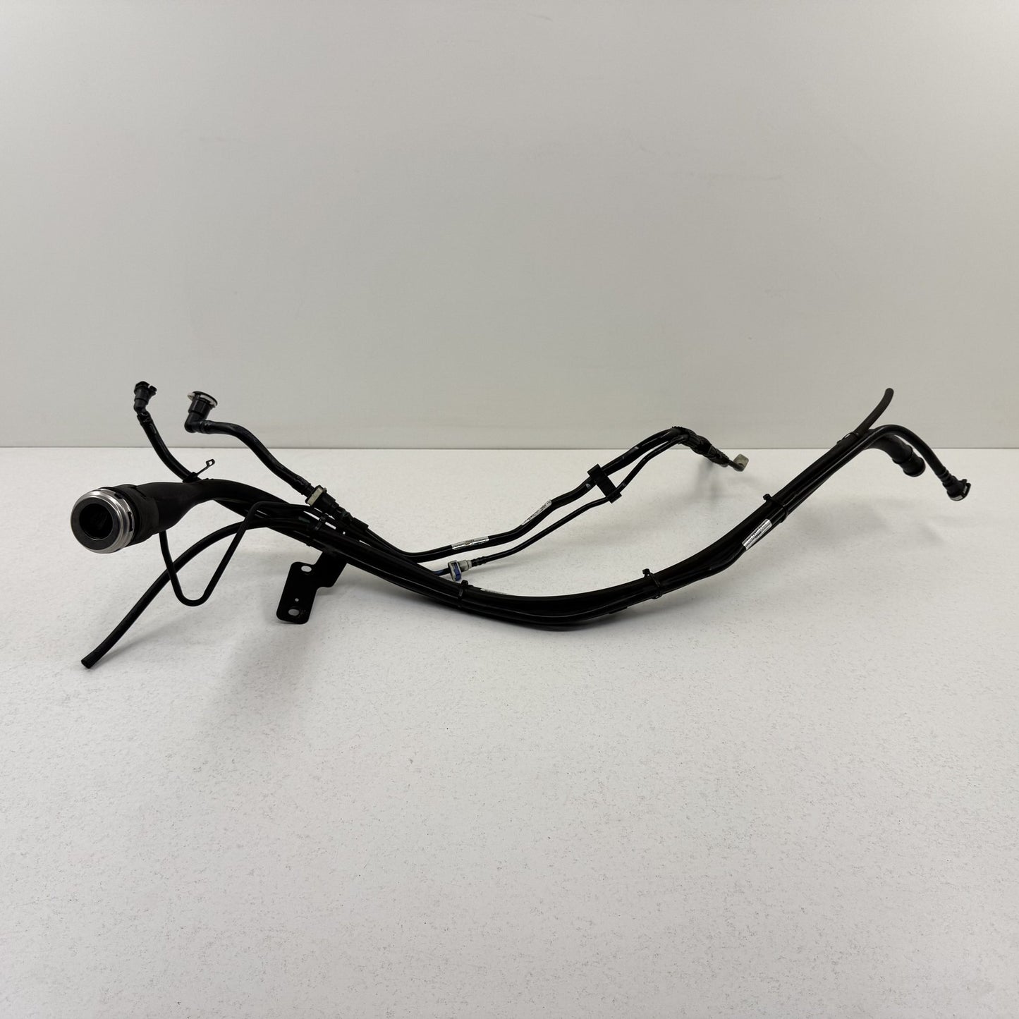 16-21 Dodge Durango SRT 6.2L 6.4L Gas Tank Fuel Filler Neck Tube Pipe Hose OEM