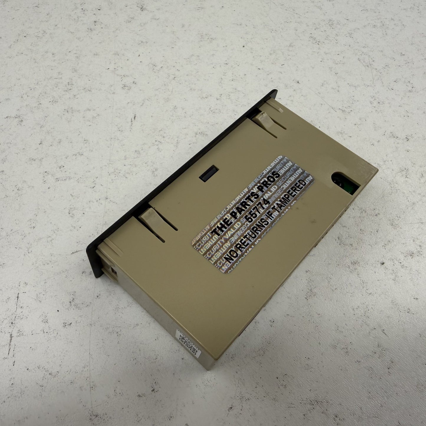 2022-2023 Subaru WRX Media Hub Dual USB Port AUX Auxiliary Jack 86257VC000 OEM