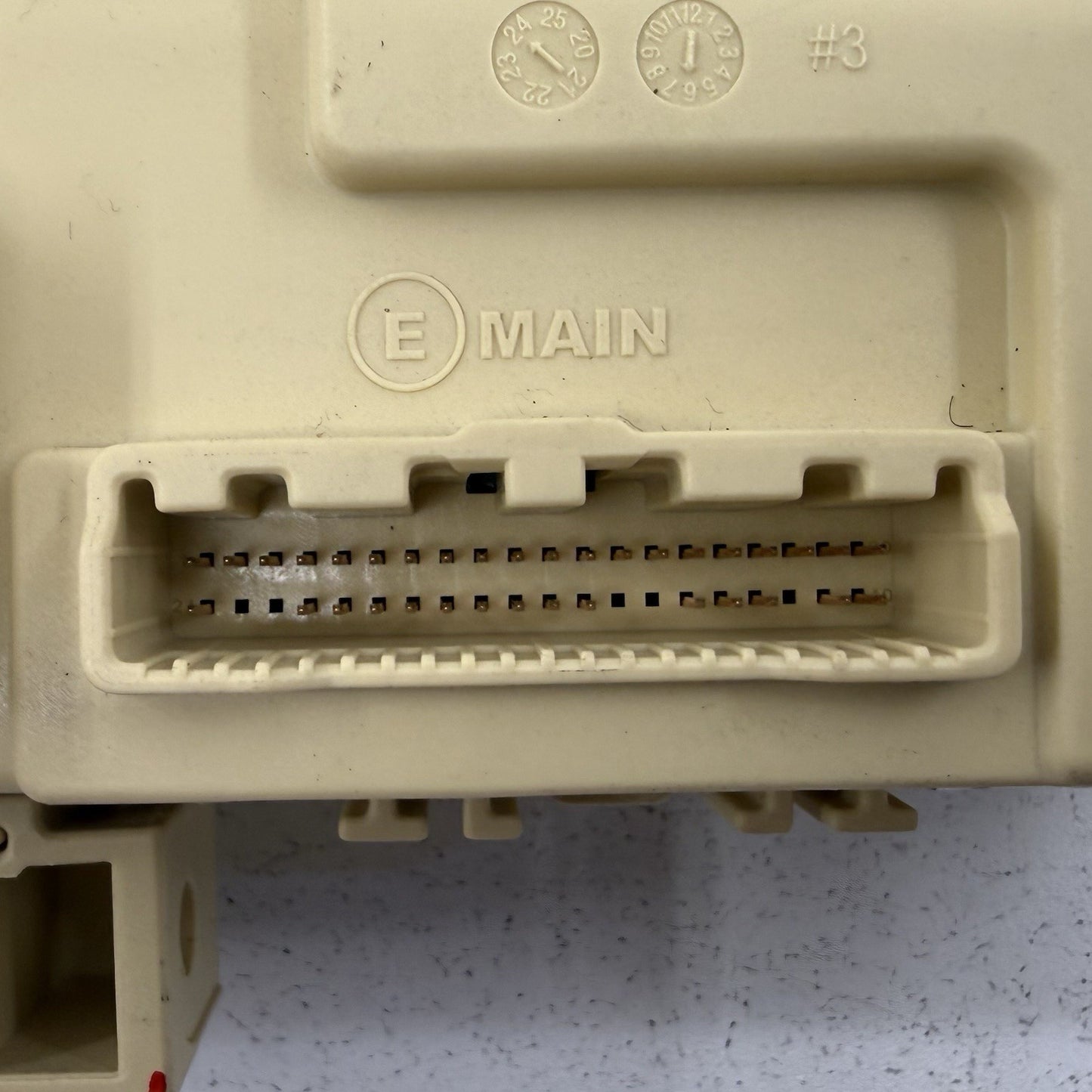 24-26 Hyundai Elantra N Interior Fuse Relay Junction Block Box 919S2-IB070 OEM