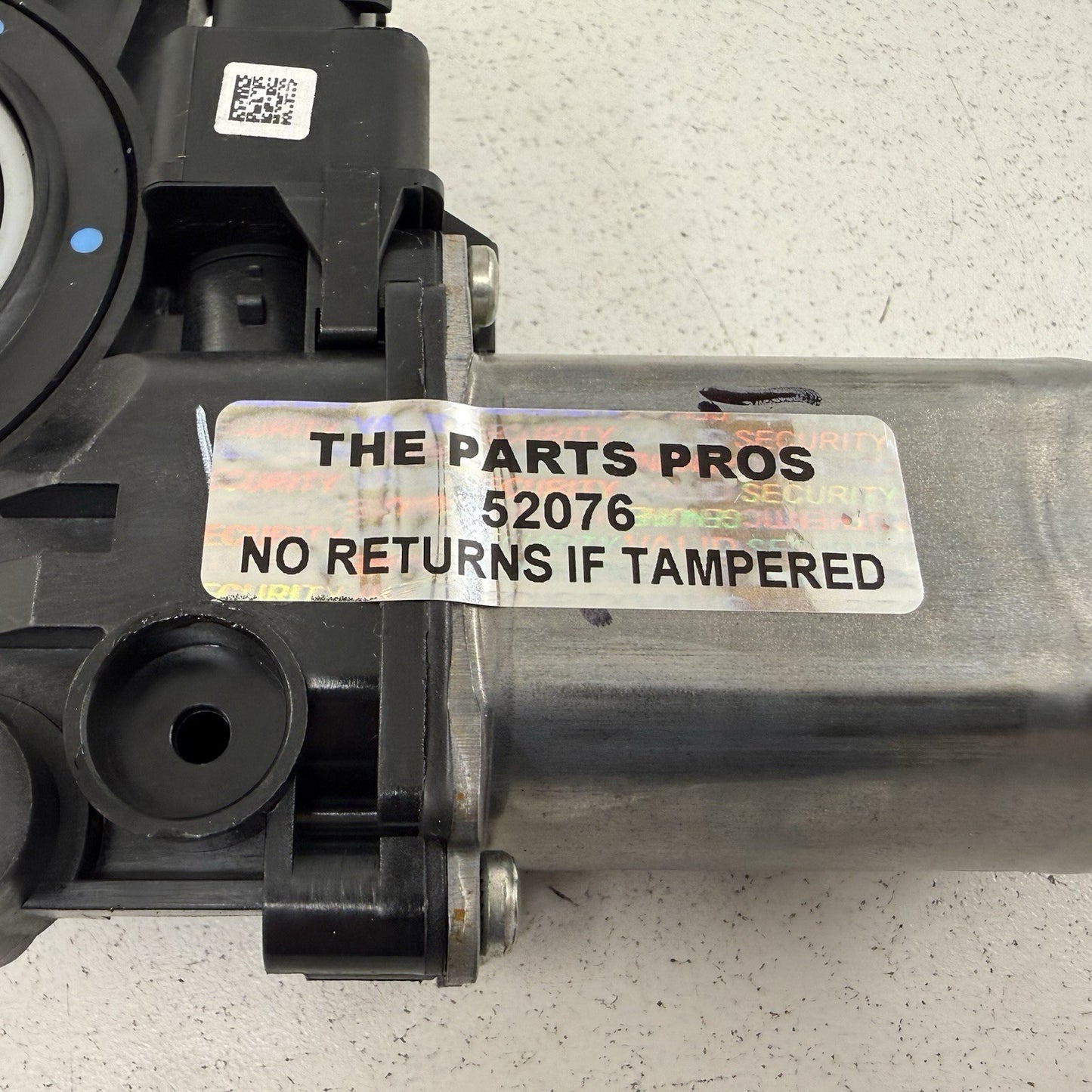 11-23 Dodge Charger Passenger Right Front Door Window Regulator Motor OEM