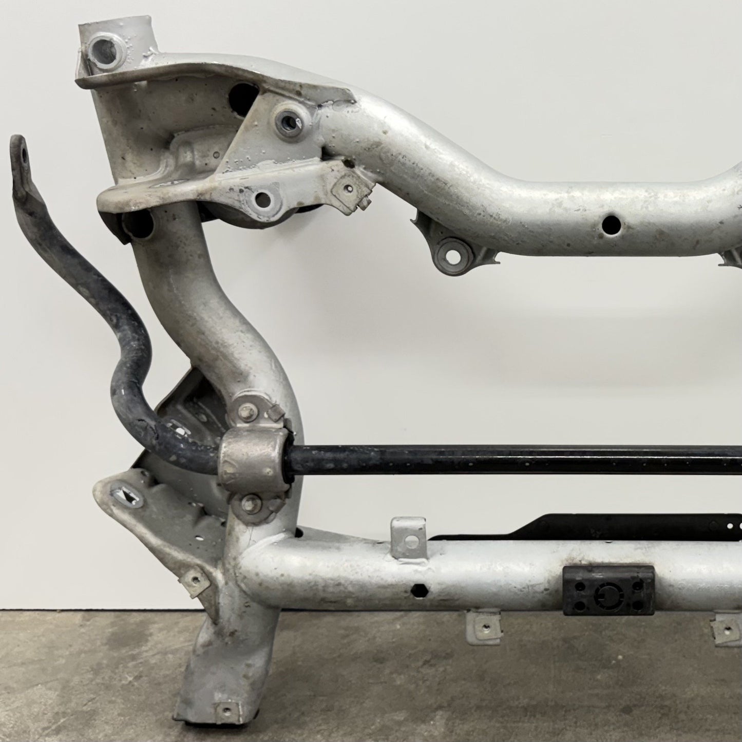08-14 Mercedes C250 C300 C350 W204 Front Subframe Crossmember Engine Cradle OEM