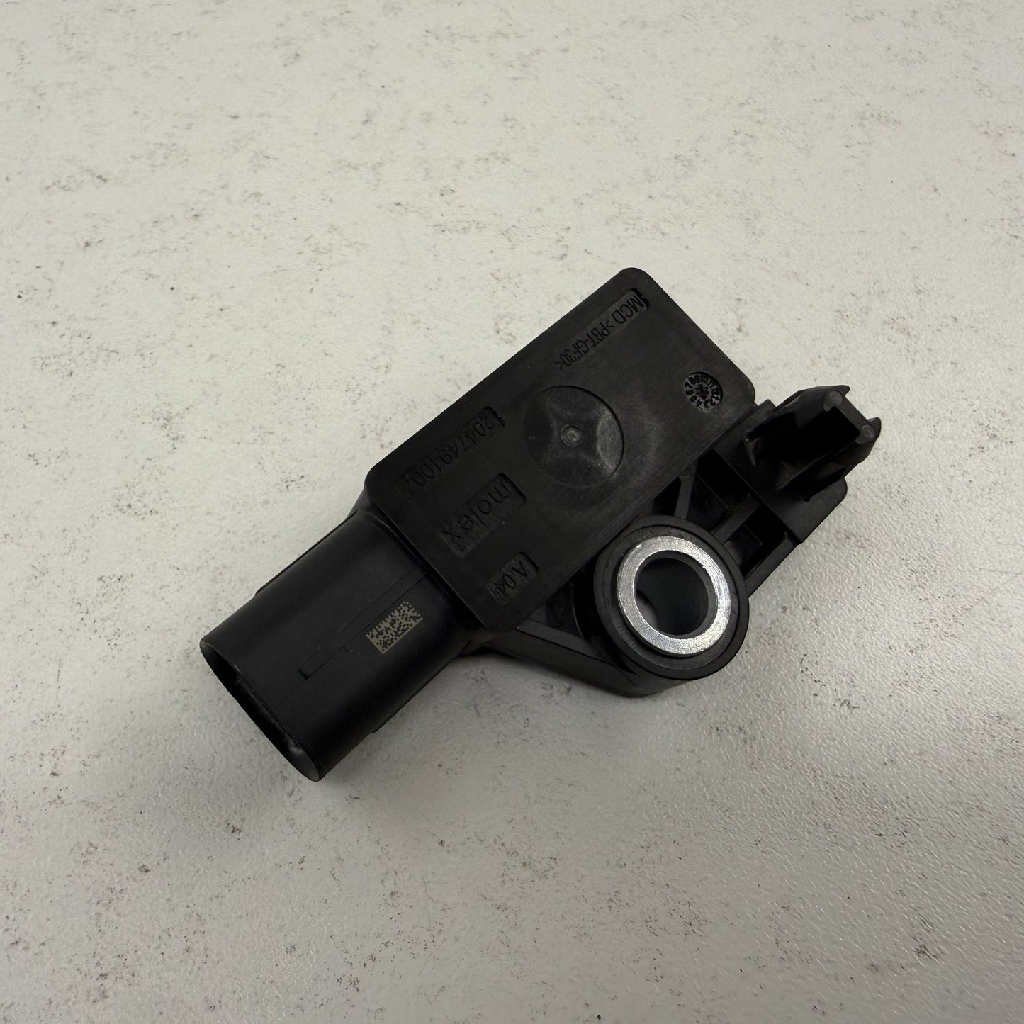2022-2024 Rivian R1S R1T Acceleration Vibration Sensor 2047491007 OEM