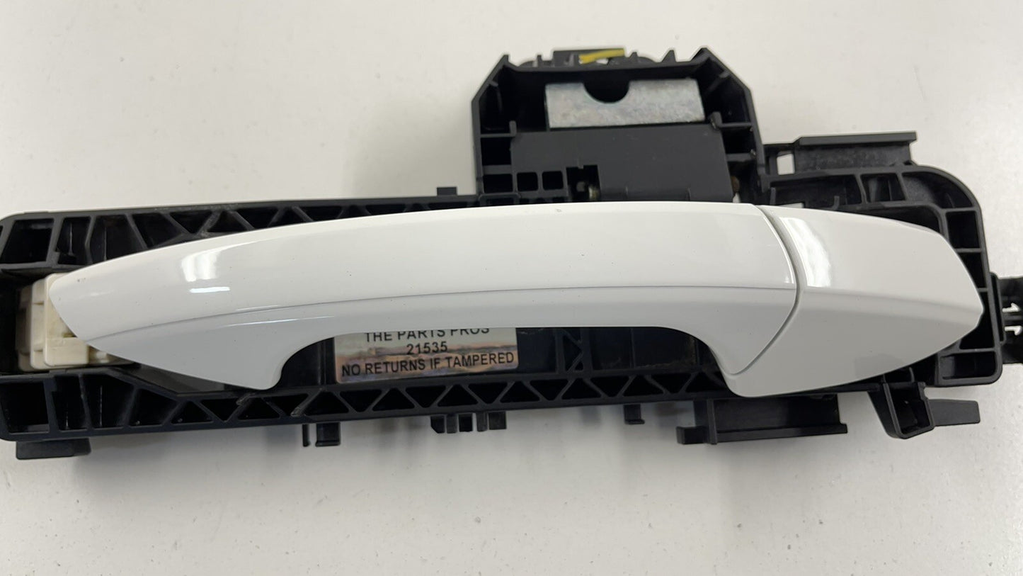 08-14 MERCEDES W204 W212 C E CLASS RIGHT FRONT OR REAR DOOR HANDLE WHITE OEM