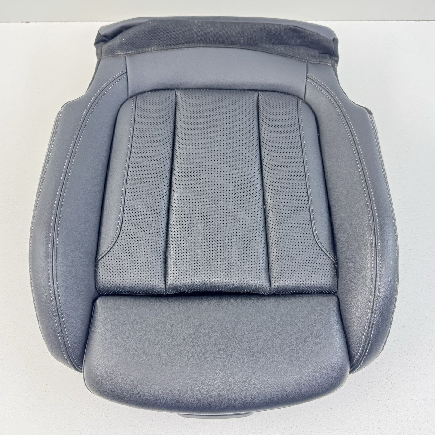 22-24 BMW G01 X3 Driver Left Front Lower Sport Seat Cushion Leather Black OEM