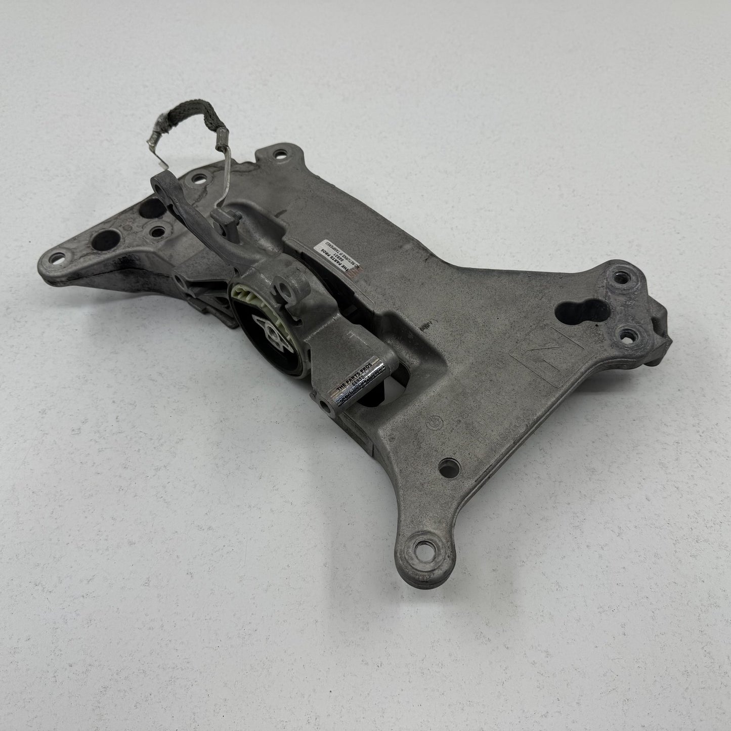2021-2026 BMW M3 M4 G80 G82 RWD Automatic Transmission Mount Bracket OEM