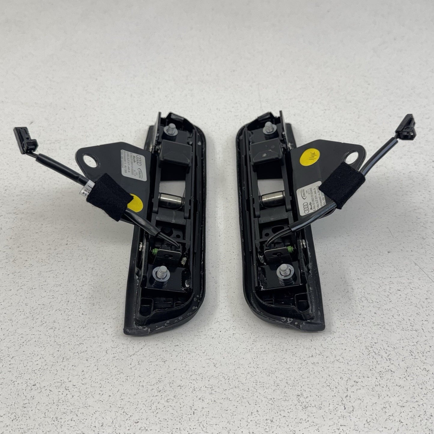 08-15 Audi TT Convertible Roof Top Catch Closing Latch Lock Pair OEM