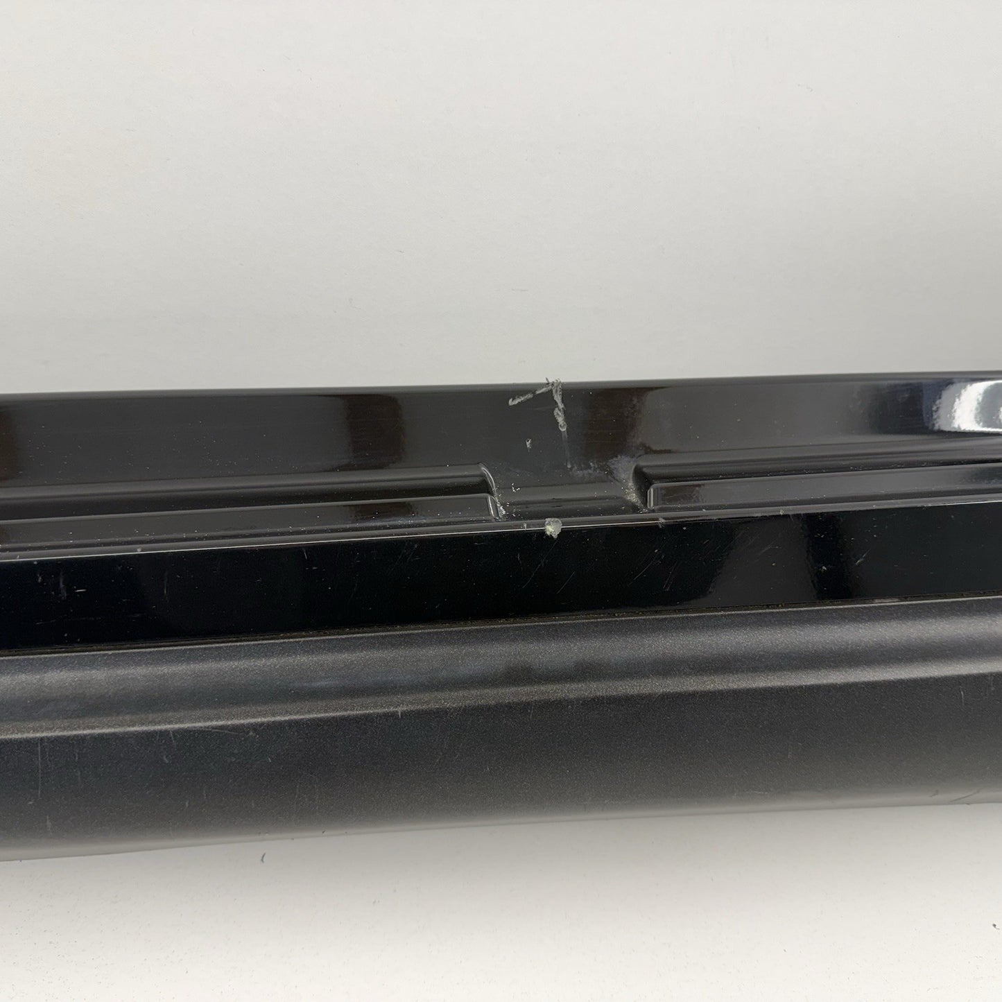 14-17 Maserati Ghibli Driver Left Side Skirt Rocker Panel Cover Trim OEM