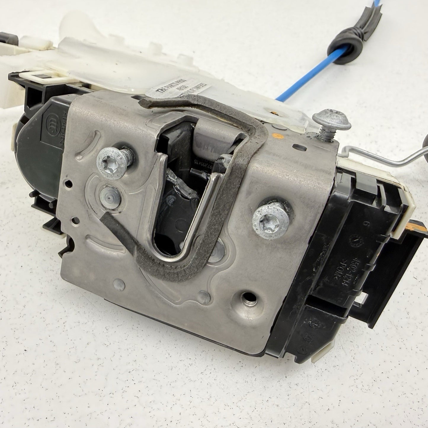 10-16 Mercedes W212 E350 Passenger Right Front Door Latch Lock Actuator OEM