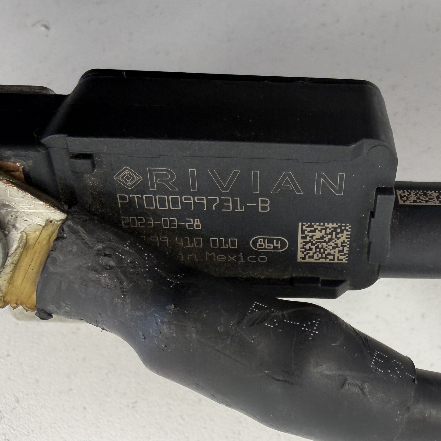 2022-2024 Rivian R1S R1T Negative Battery Terminal Ground Cable With Sensor OEM