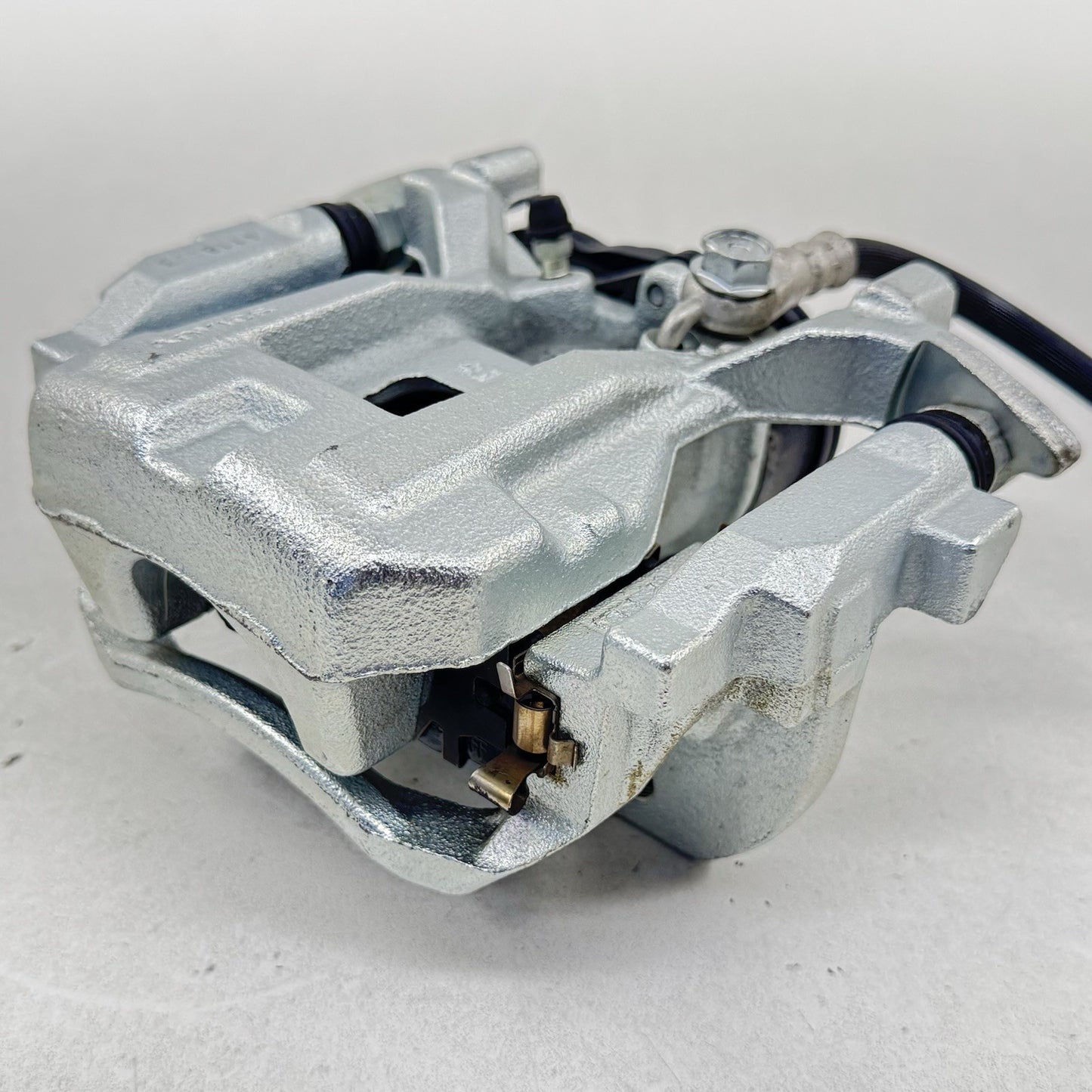 23-25 TOYOTA PRIUS DRIVER LEFT REAR CALIPER BRAKE WITH BRAKE LINE OEM