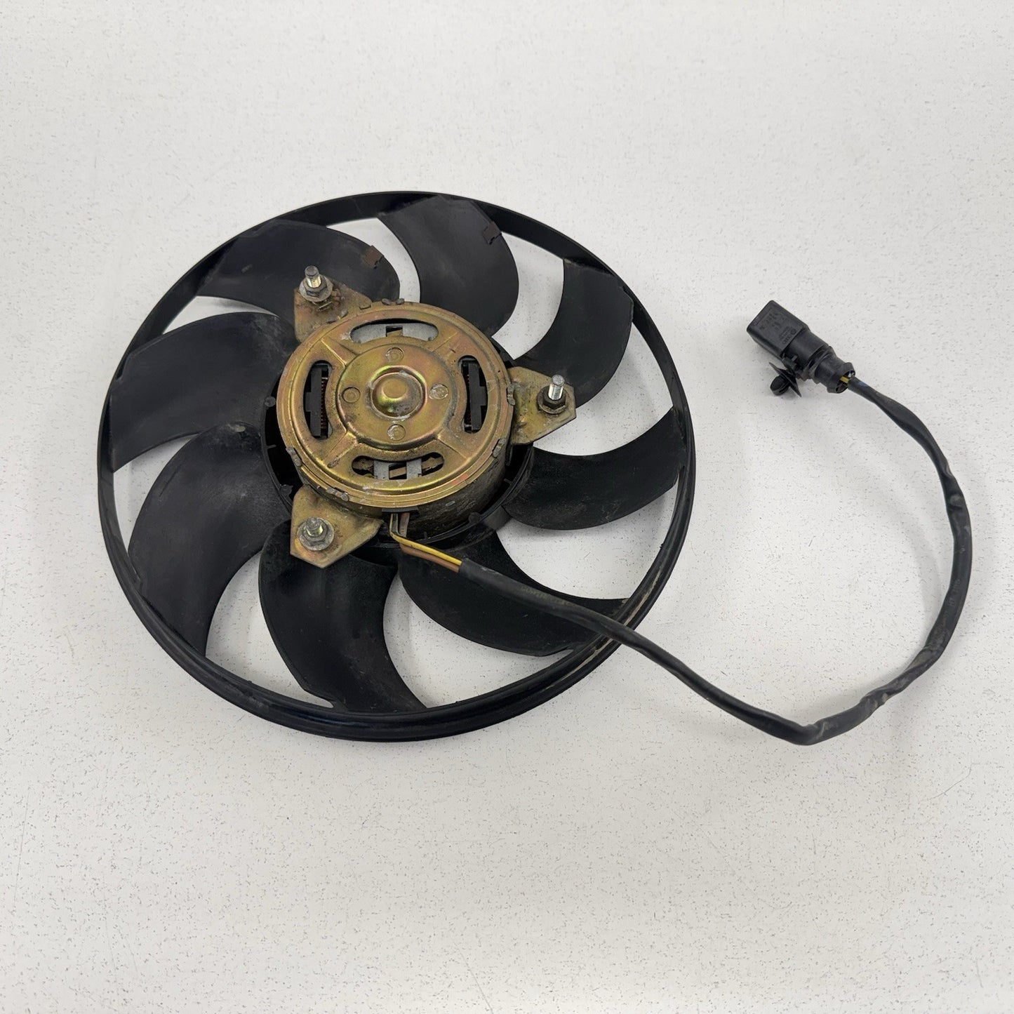05-12 Porsche 911 997 Driver Left Front Radiator Cooling Fan Motor W/ Blade OEM