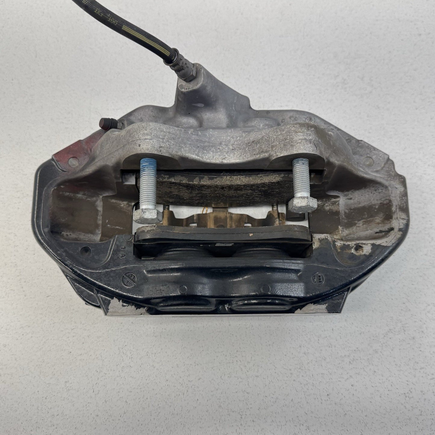 12-18 Mercedes W218 CLS550 Front Brembo Brake Caliper Pair Left & Right OEM