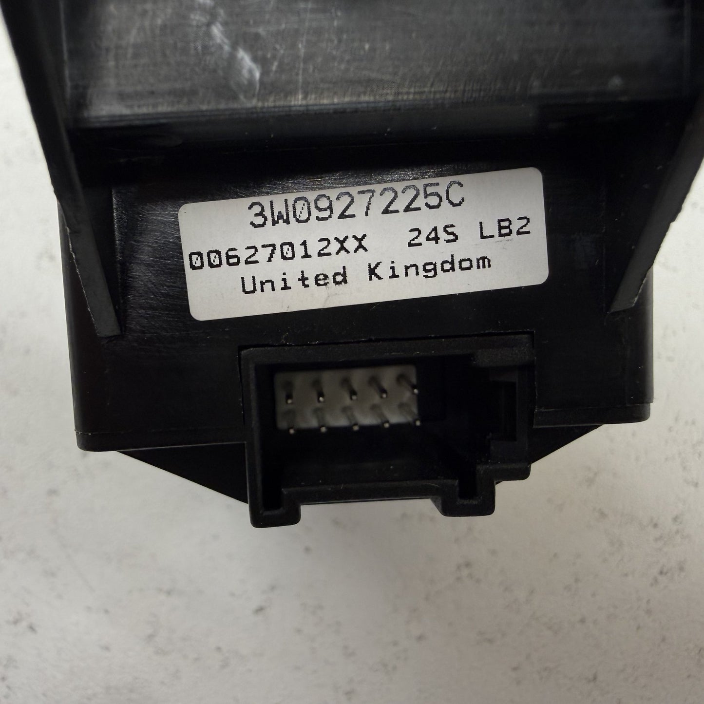 2014-2018 Bentley Flying Spur Electronic Parking Brake Switch 3W0927225C OEM