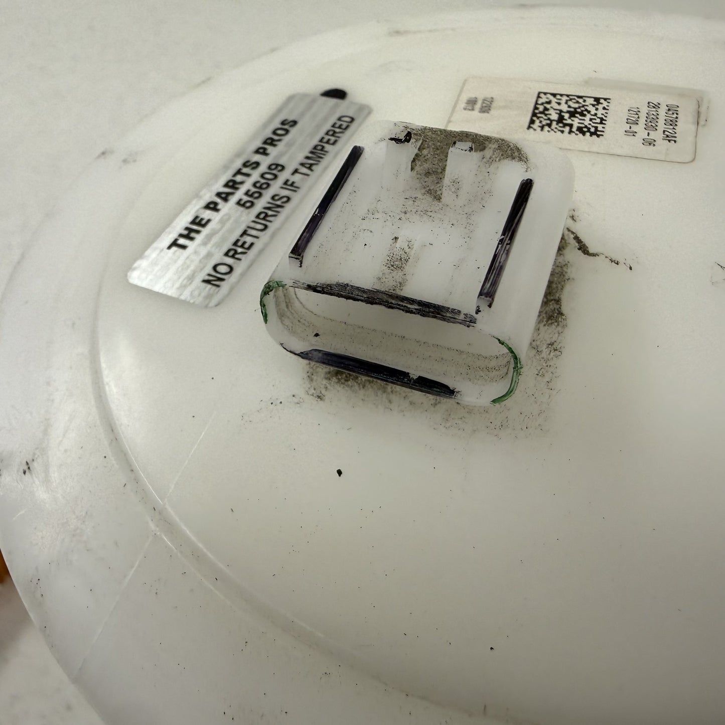 2018-2024 Dodge Durango SRT 392 6.4L Gas Tank Fuel Pump Sending Unit Pair OEM