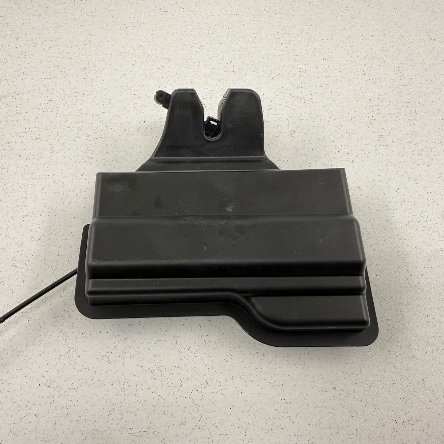 14-24 Infiniti Q50 Trunk Latch Lock Actuator Pull Release Lever OEM