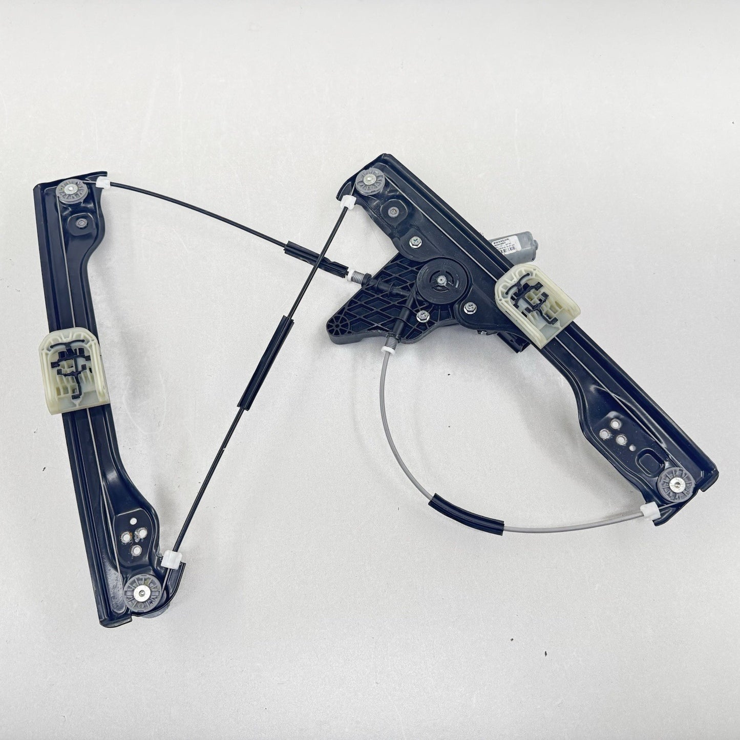 22-25 CADILLAC CT5 V BLACKWING RIGHT FRONT DOOR GLASS WINDOW REGULATOR MOTOR OEM