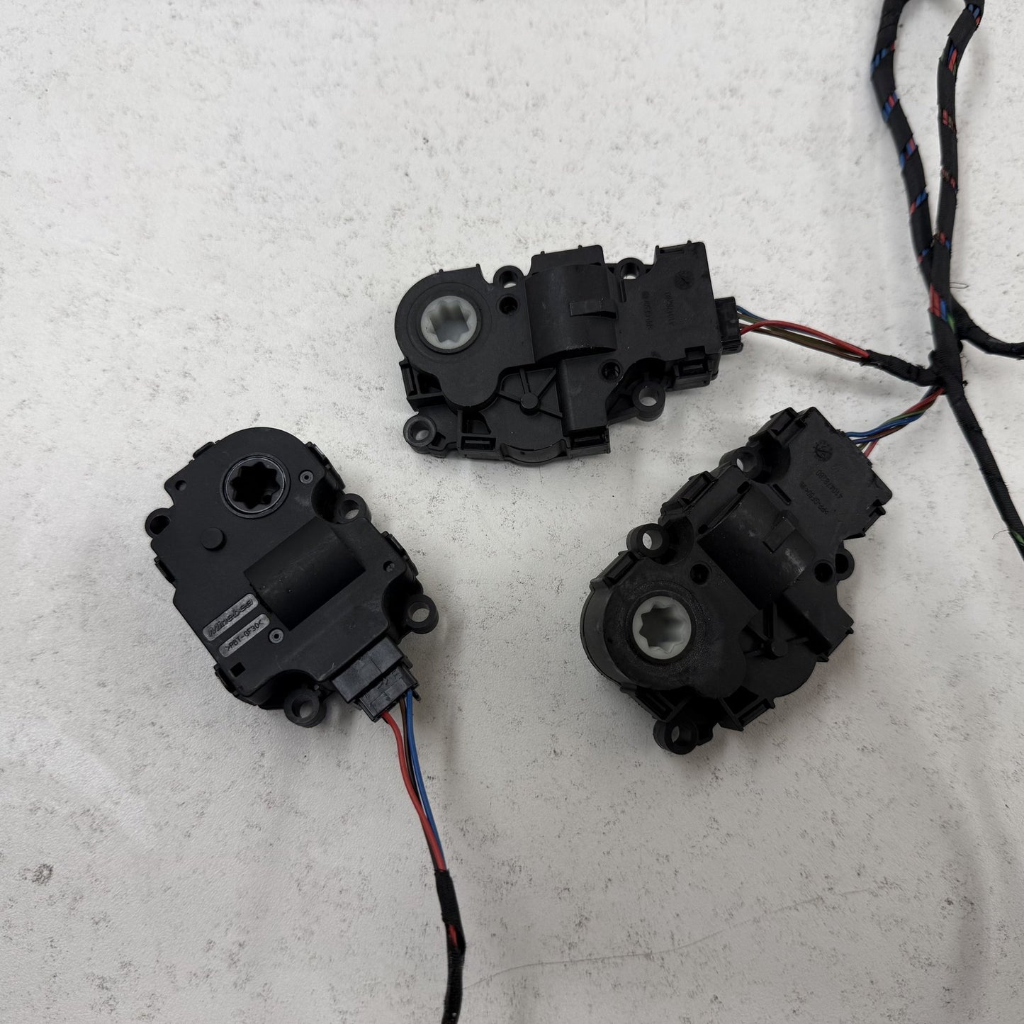 21-26 BMW M4 M440i 430i G82 HVAC AC Flap Air Door Actuator Servo Motor Set OEM